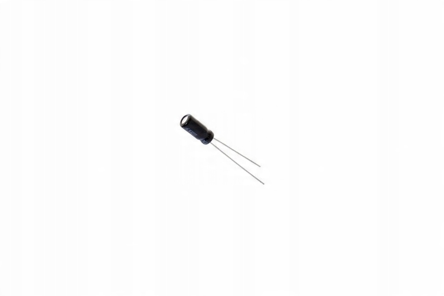

Kondensator Elektrolityczny 1500uF 6,3V 105C Tb