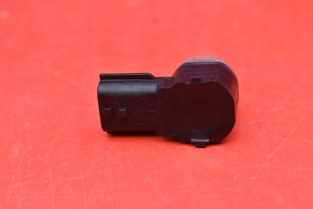 Sensor Parken heck PDC 284429097R RENAULT TRAFIC 3 III 14-21