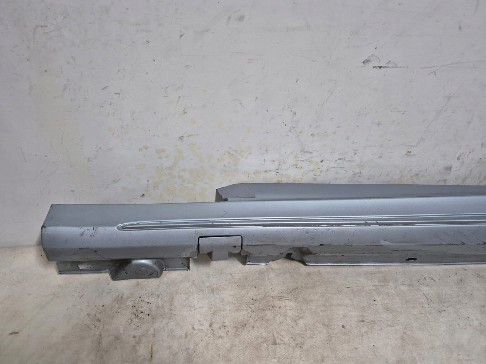 MERCEDES C-KLASA W205 COUPE AMG 15-21 threshold left moulding threshold left