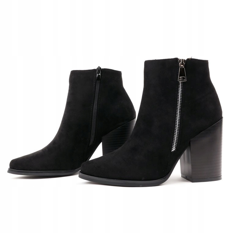 

Botki kowbojki czarne Pugliesi 39 Czarny