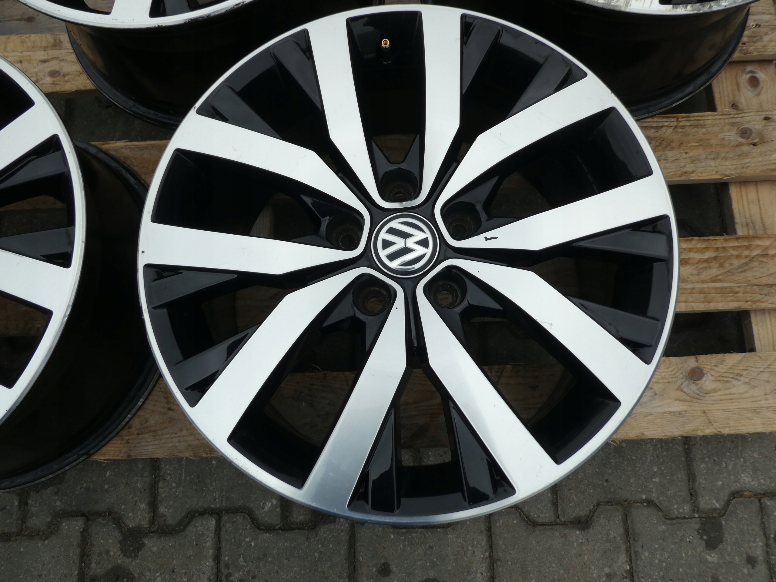 4X discs aluminium disc 7E0601025H VW T5 T6 5X120