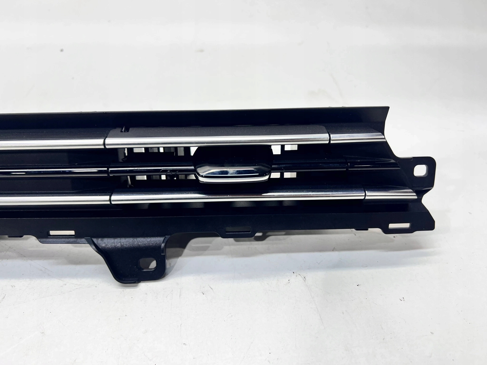 grid air conditioning devices central AUDI A3 8Y 8Y2820951B