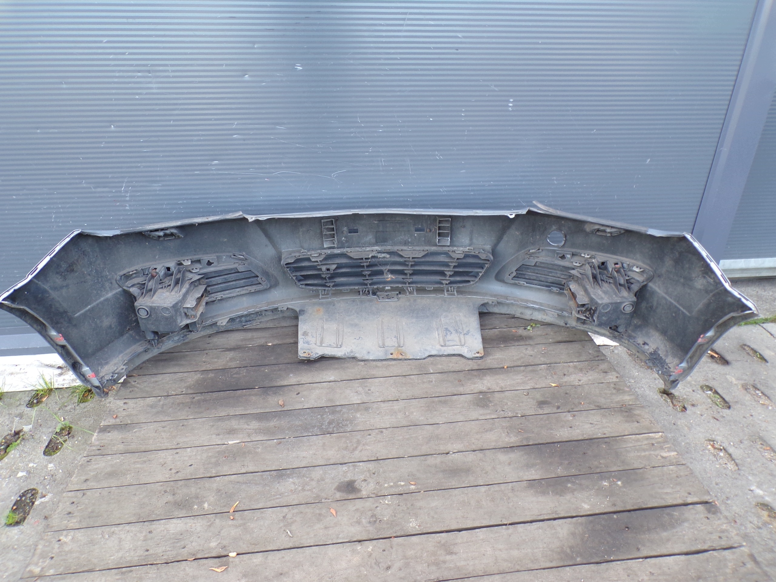 front bumper front OPEL ASTRA H LIFT washers colour Z163 (5)