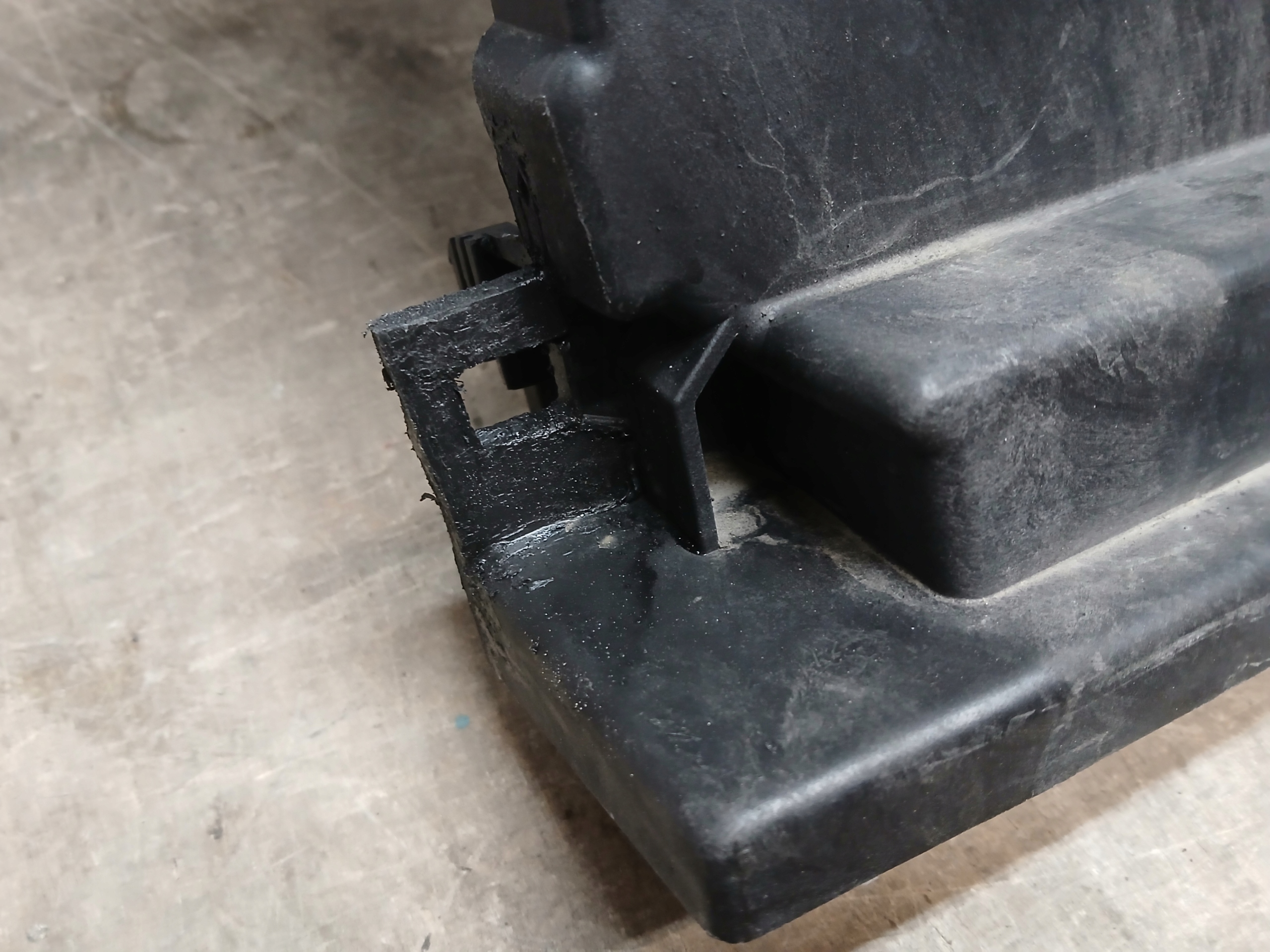 support panel for radiators PEUGEOT 208 II 2 9823719380