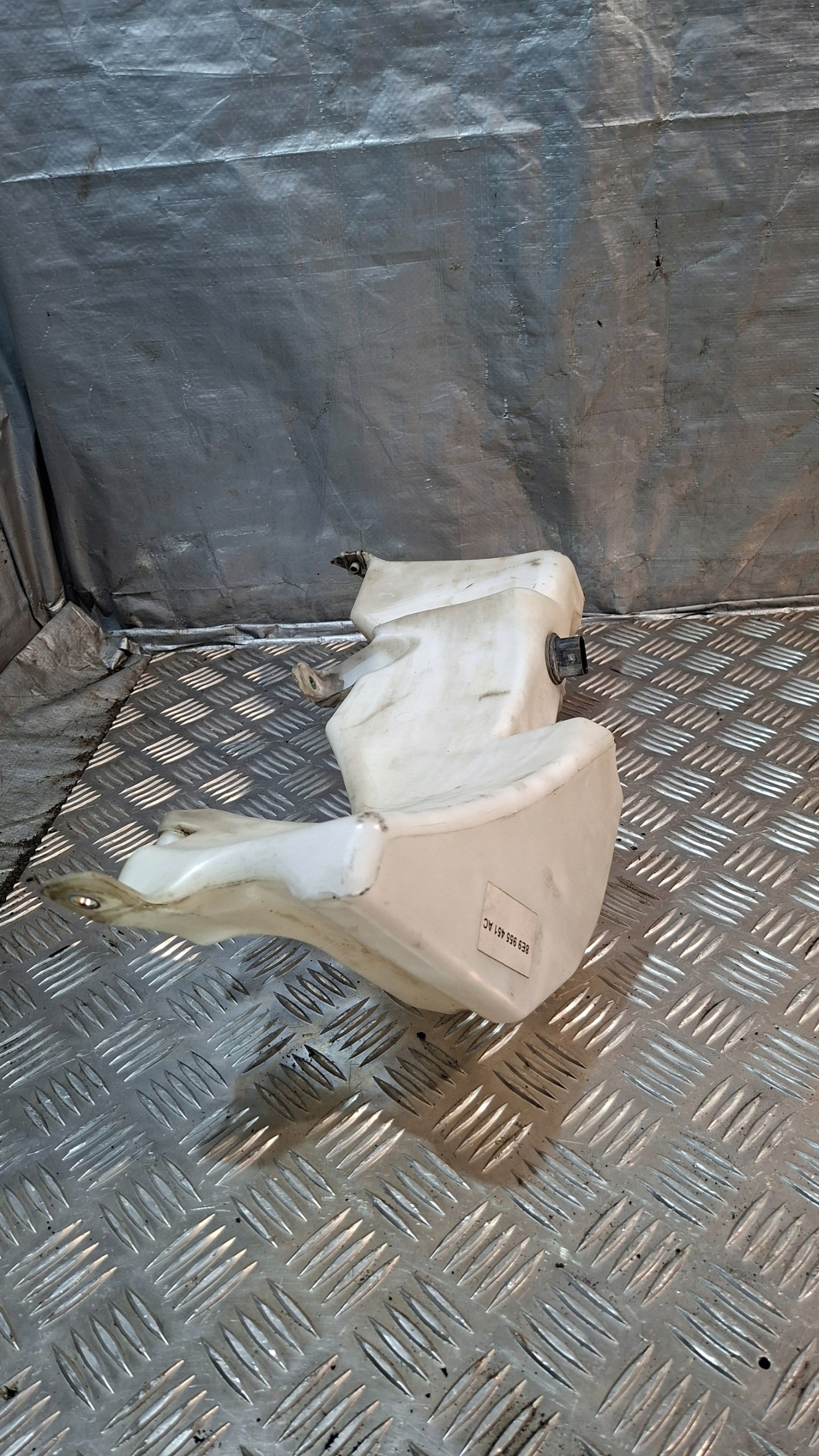 serbatoio LIQUIDO LAVAFARI AUDI A4 B6