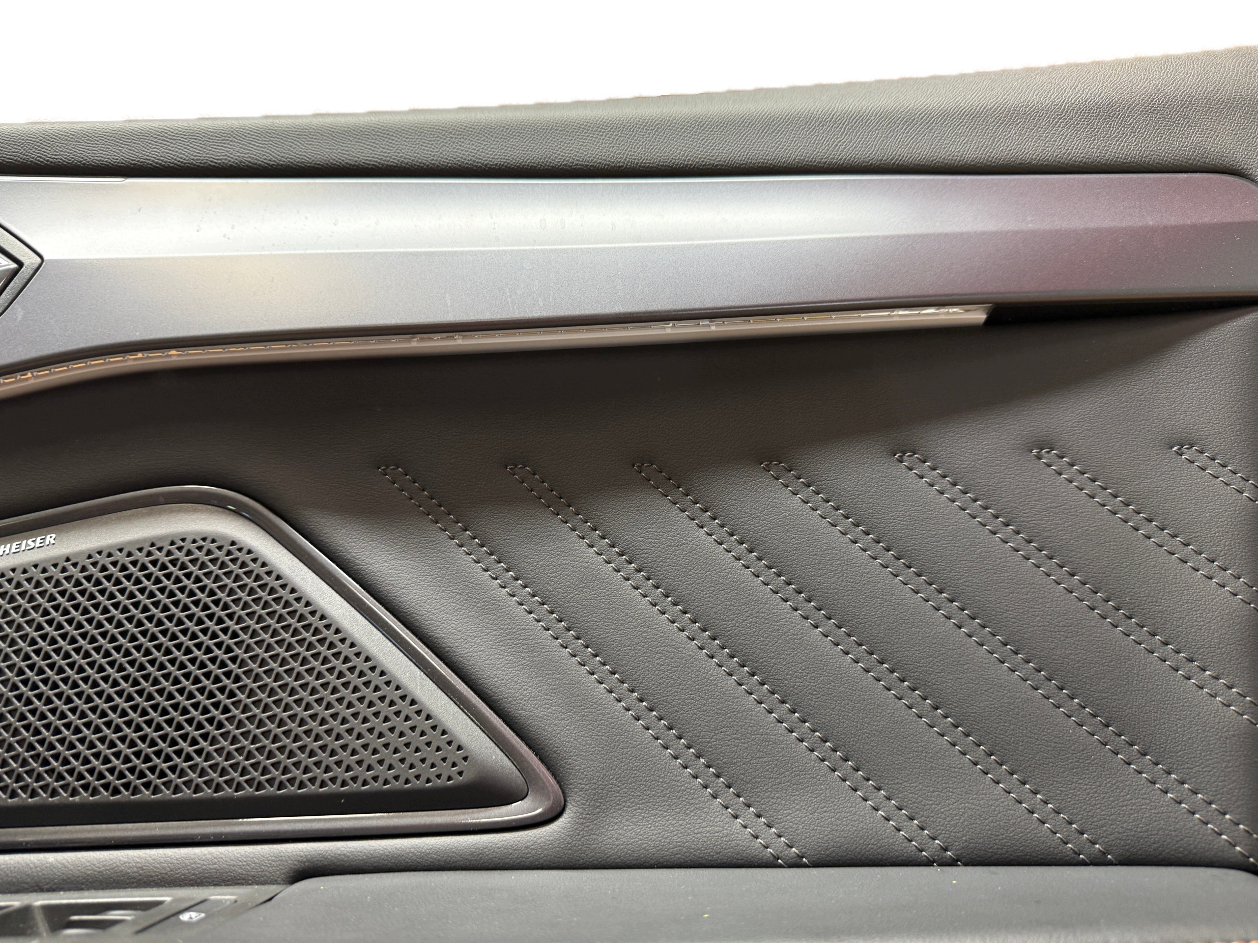 CUPRA LEON IV 5FC side door right front AMBIENTE