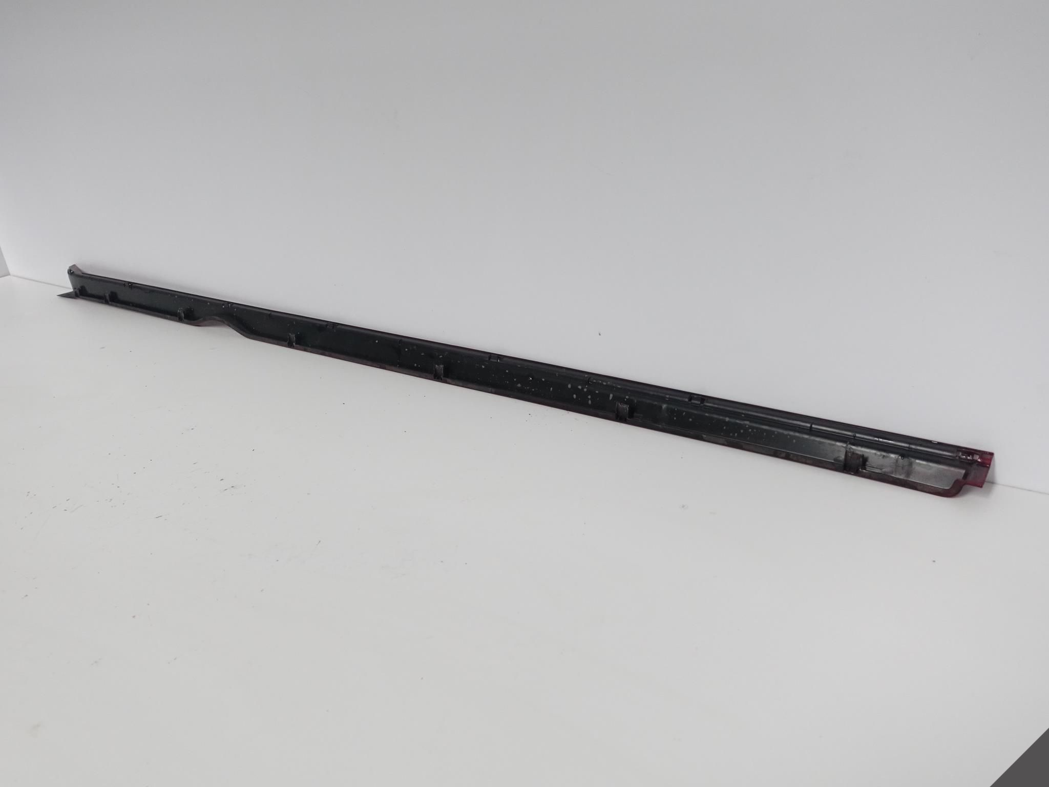 TESLA MODEL S LIFT 16-20 moulding cap threshold left