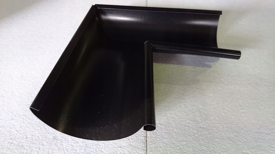 NAROŻNIK WEWNĘTRZNY/RVI 125/90 CZARNY/SVRT LINDAB