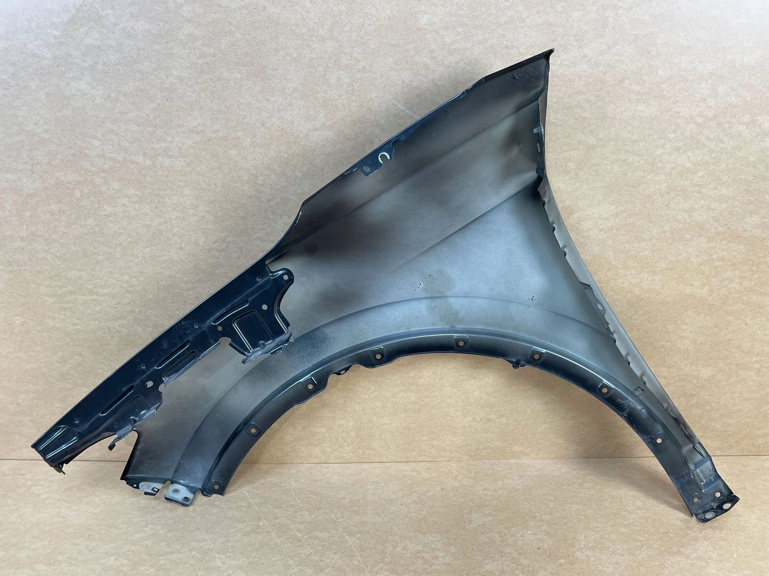 fender right front front VW ID4 ID.4 11A 2020- 11A821106