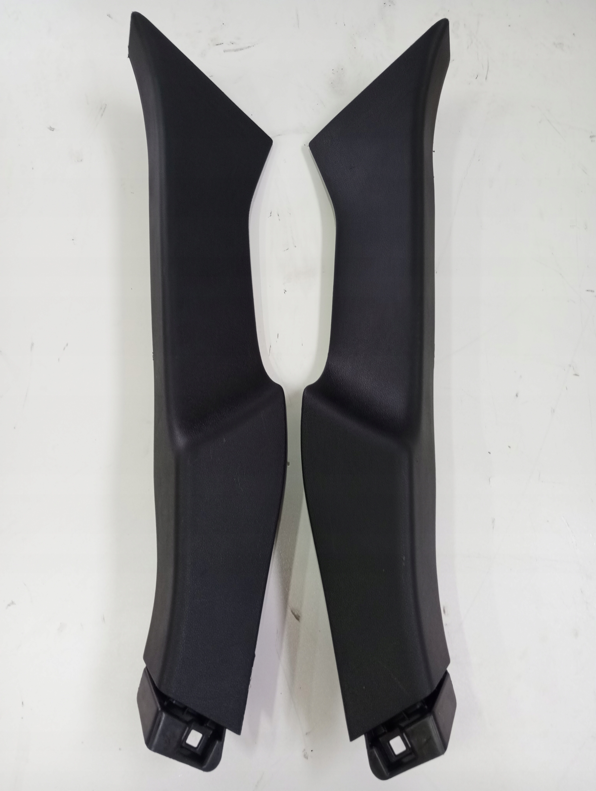 cover plastic for pillar cap RENAULT GRAND SCENIC IV 20R