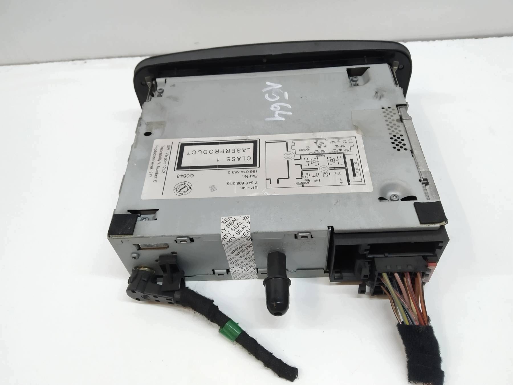 RADIO 1560745590 Alfa Romeo GT e (2003-2010)