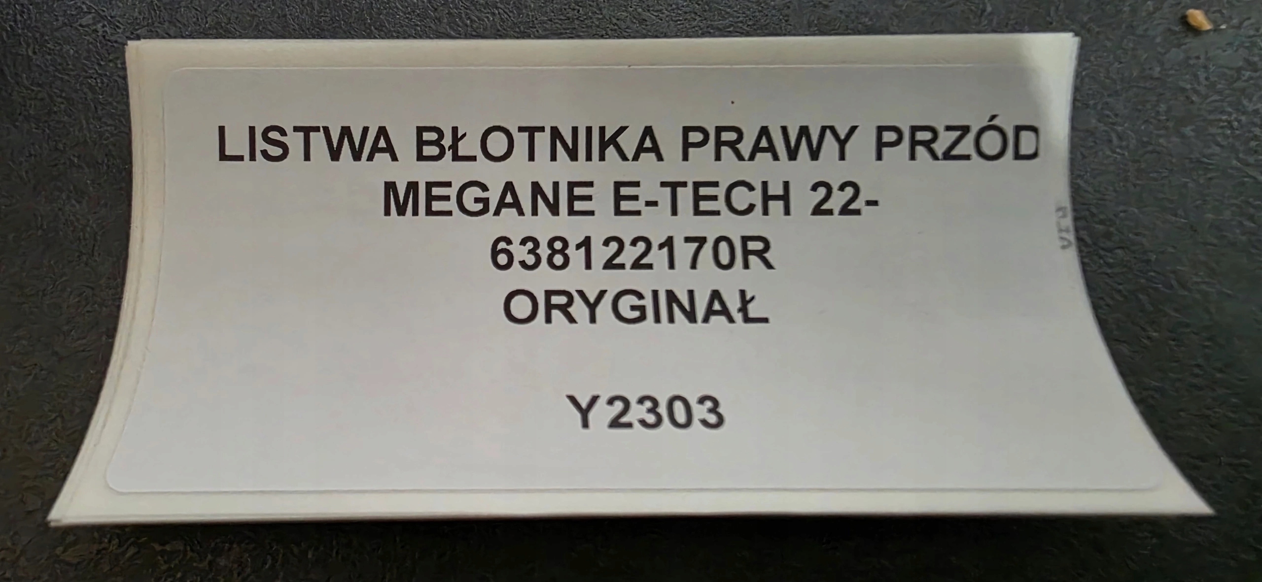 lišta blatníku pravý předek MEGANE V E-TECH 22- originál 638122170R