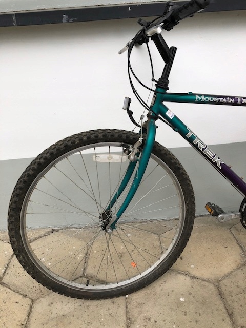 ROWER GÓRSKI GÓRAL shimano 26 CALI Marka Trek