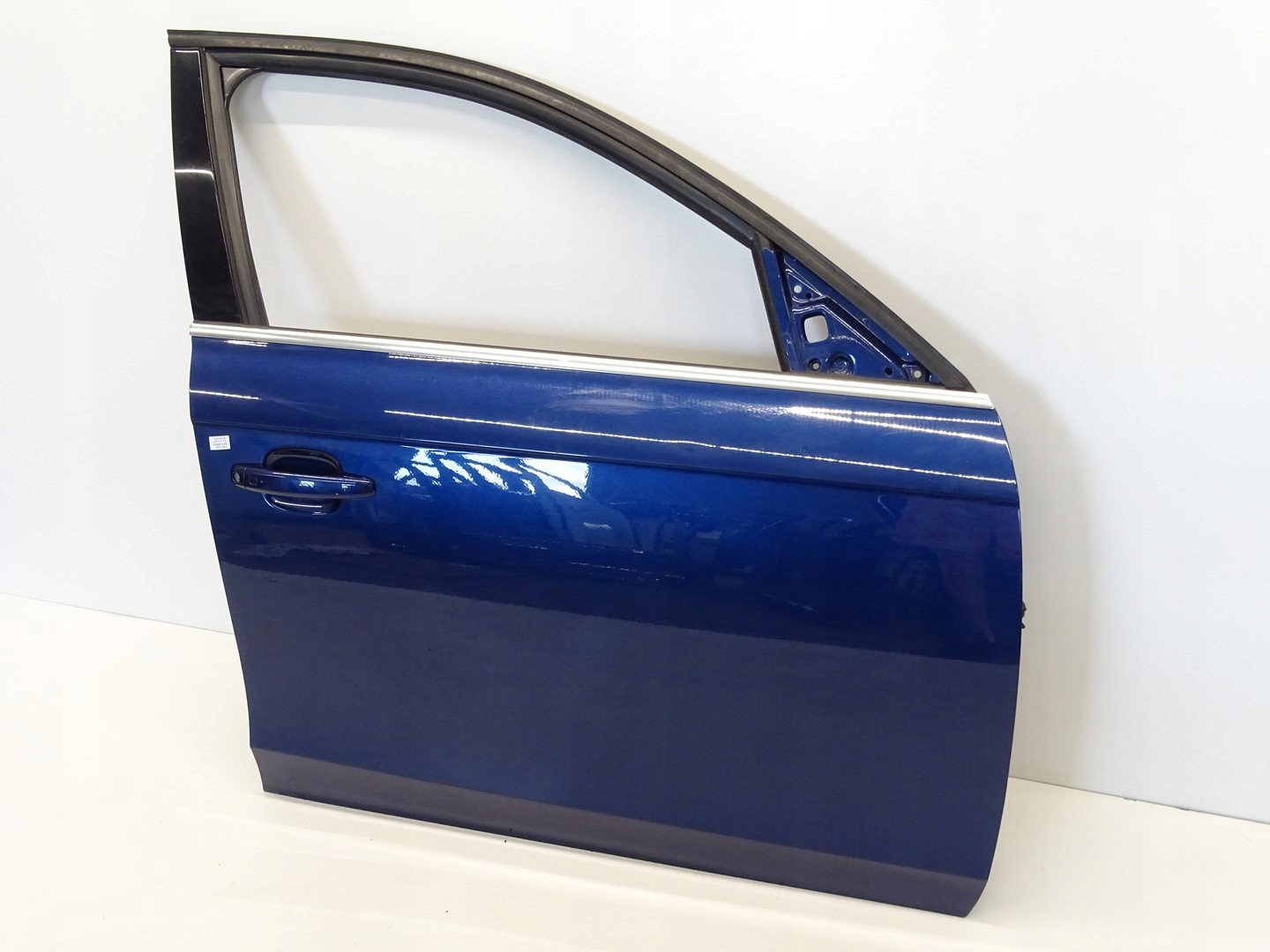 door right front front AUDI A4 B8 LIFT LX5Q