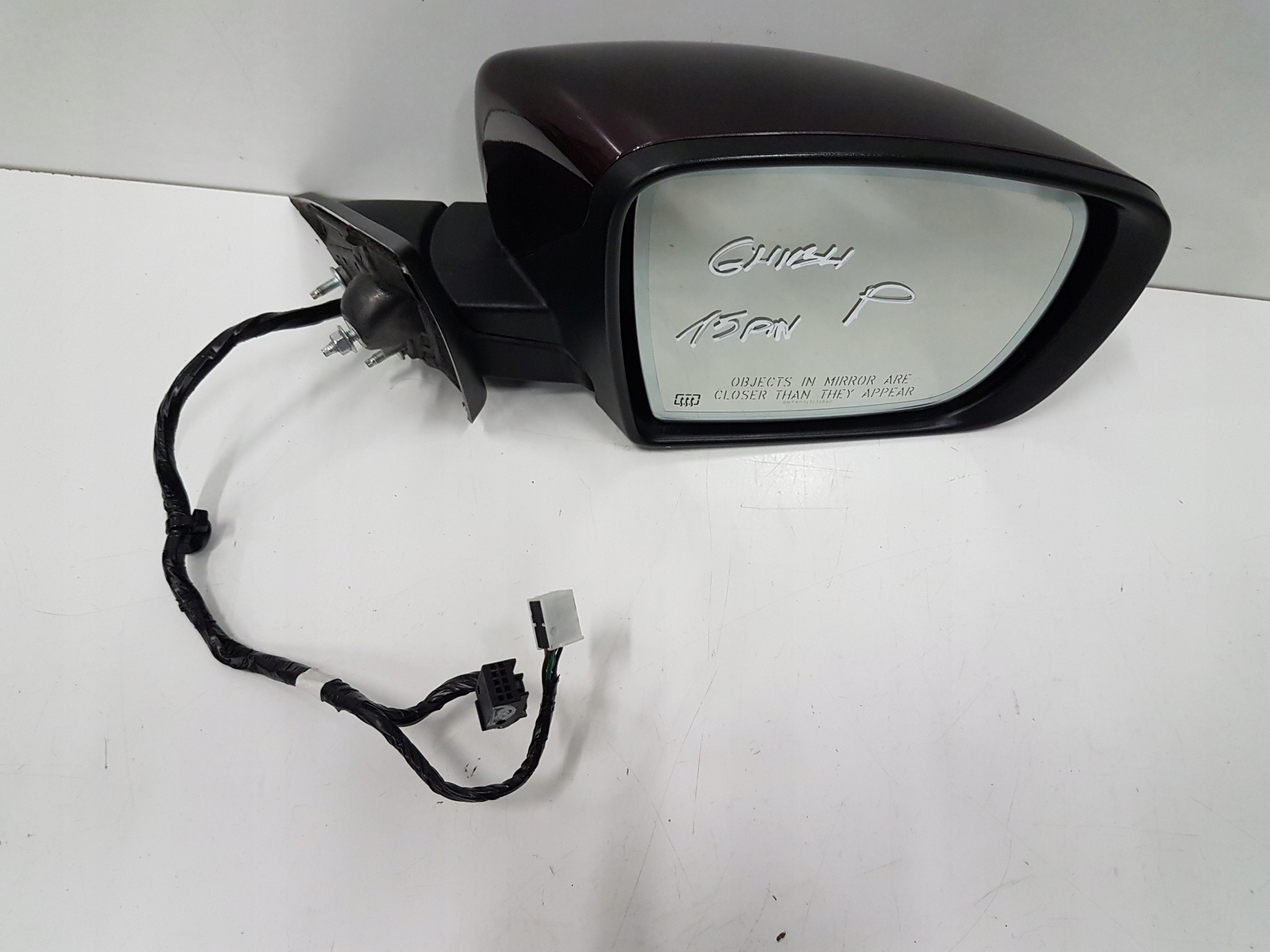 LUSTERKO PRAWE 15 PIN MASERATI GHIBLI M157 13- Typ samochodu Samochody osobowe