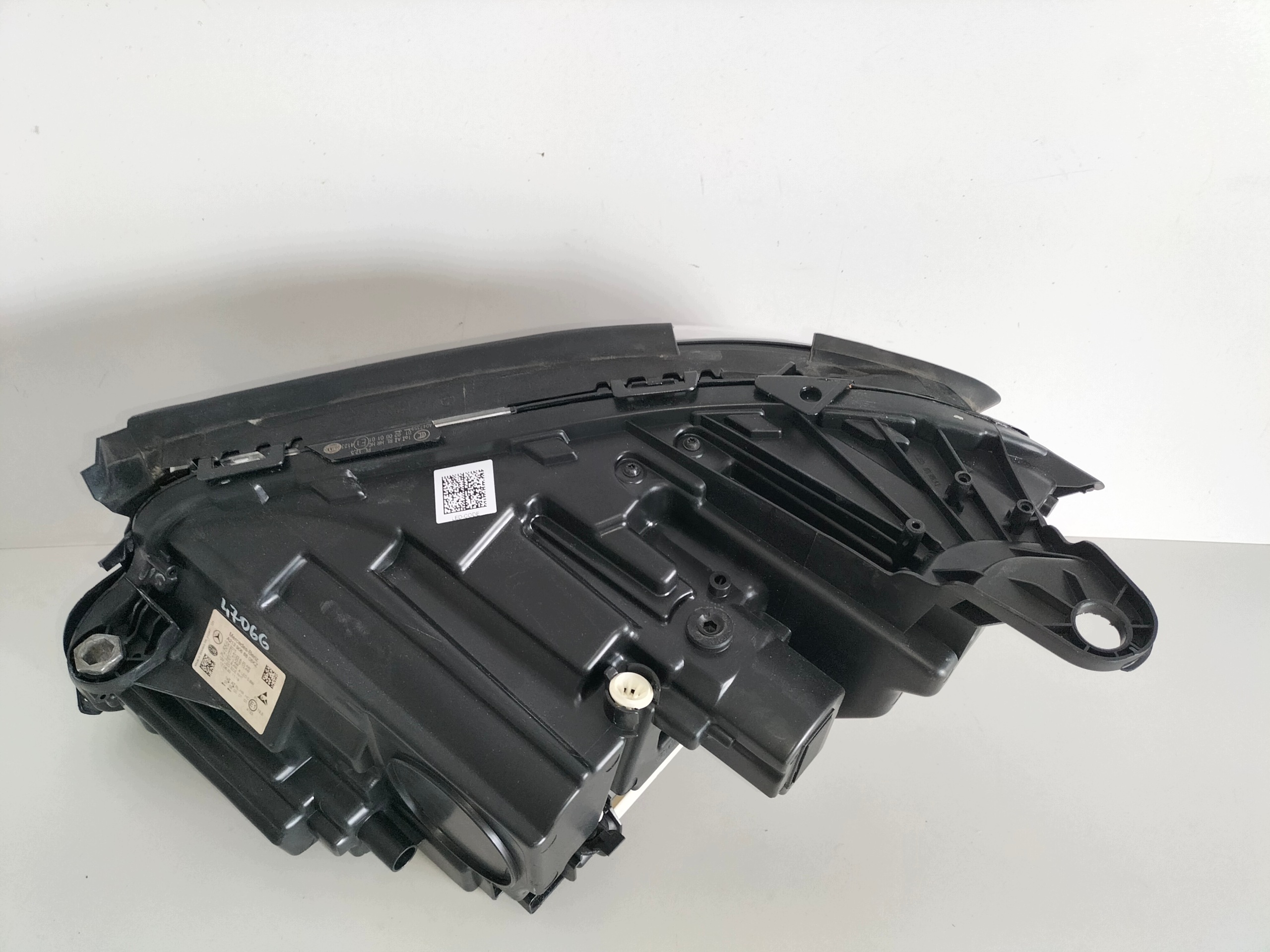 light front reflektor right MERCEDES E KLASA W213 16-20 FULL LED