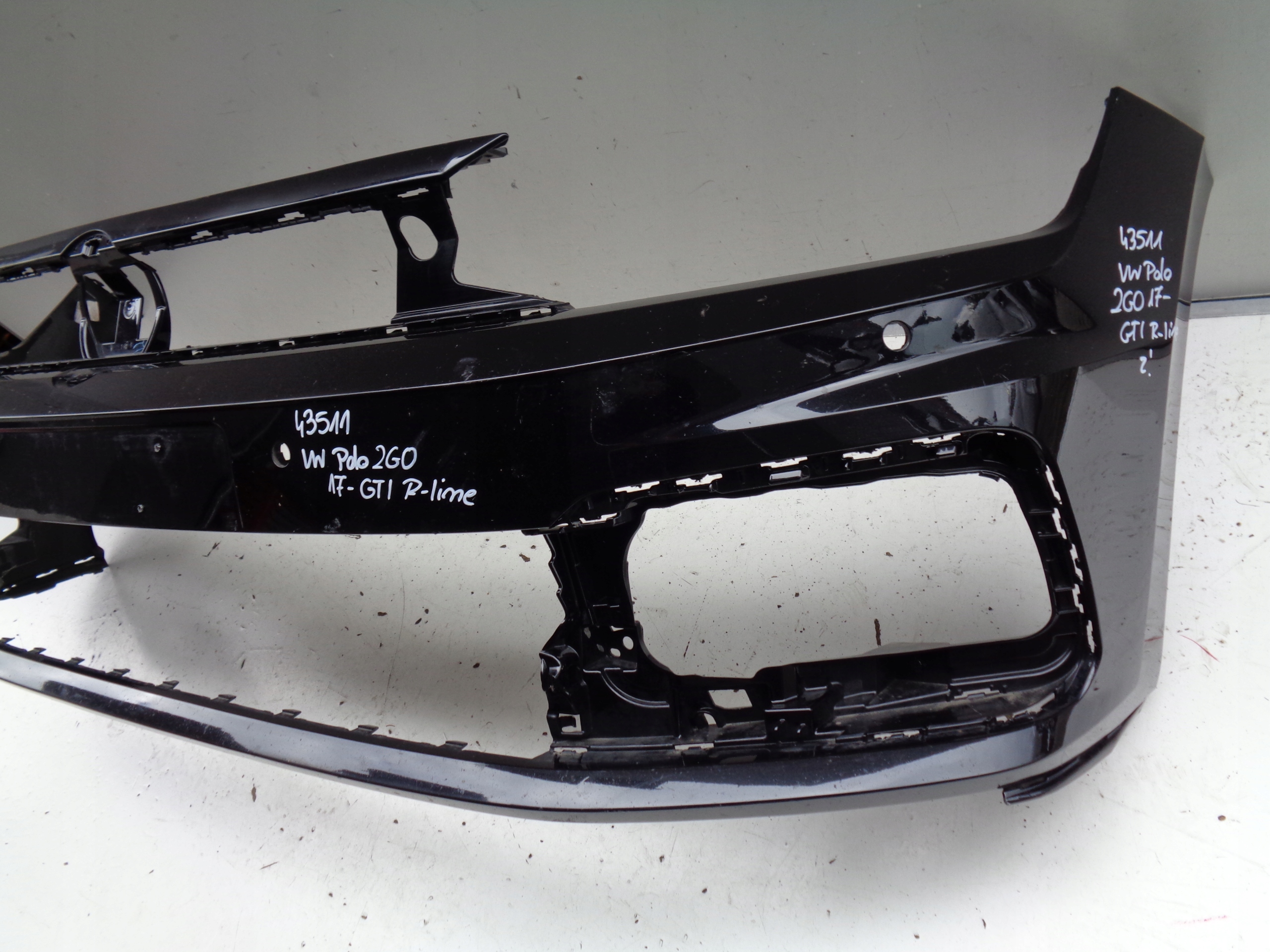 FRONTSTOSSSTANGE VW POLO GTI R-LINE 2G 2G0 17- NR 43511