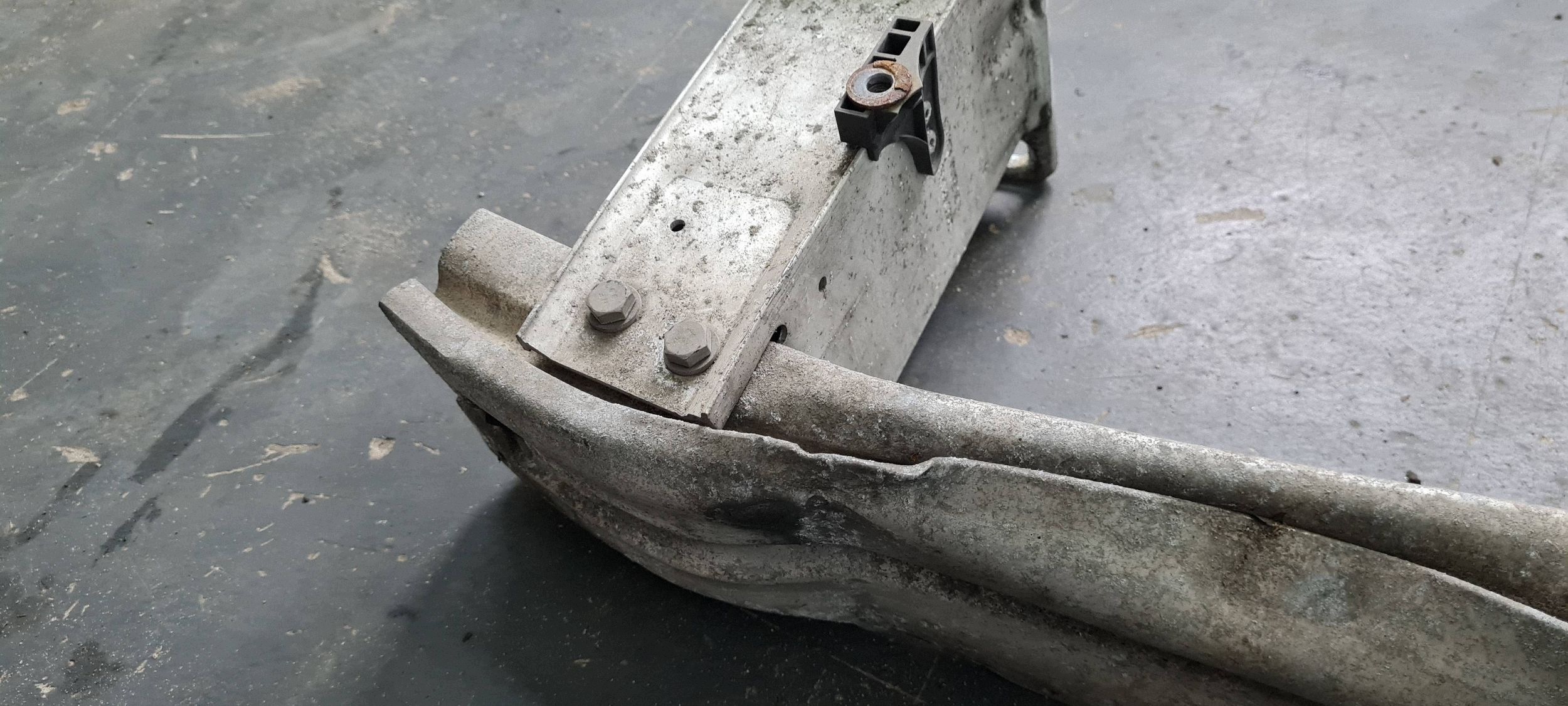 A5 8T S5 LIFT bumper support front STREFY KOMPLET 8K0807113F A4 B8 S4 LIFT