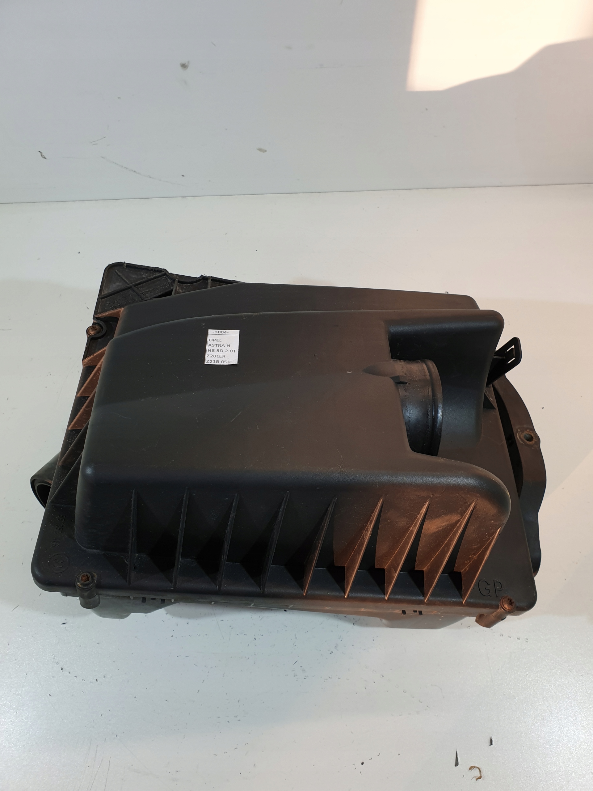 КОРПУС ВОЗДУШНОГО ФИЛЬТРА 55353466 ASTRA H 2.0 T