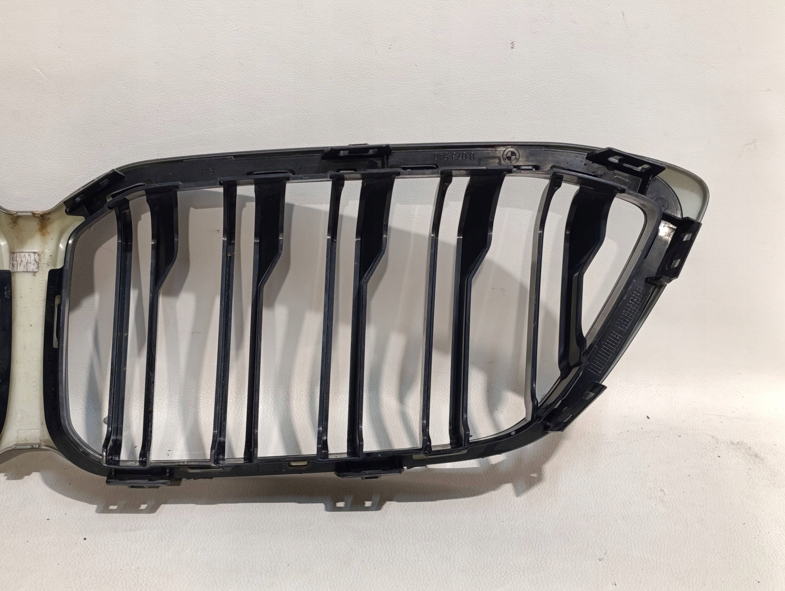 решетка радиатора ноздри BMW M2 F87 CS 8073540