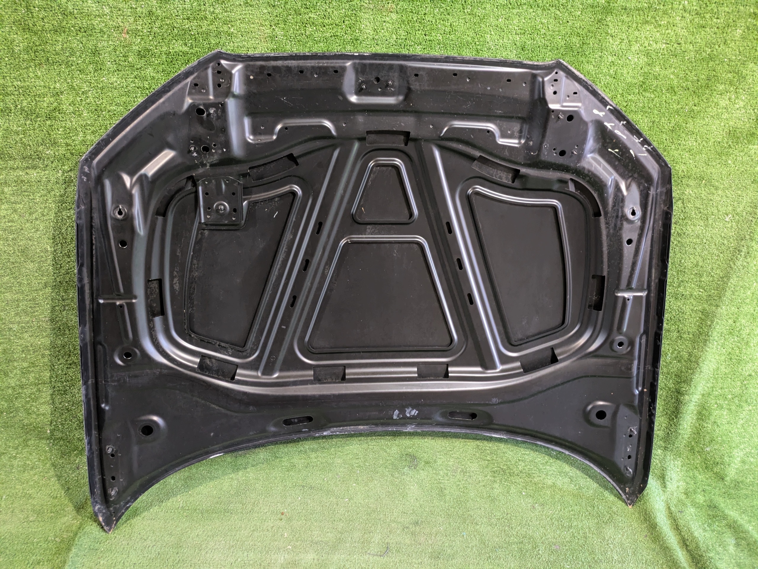 Capot AUDI A3 8V HB NR.M408