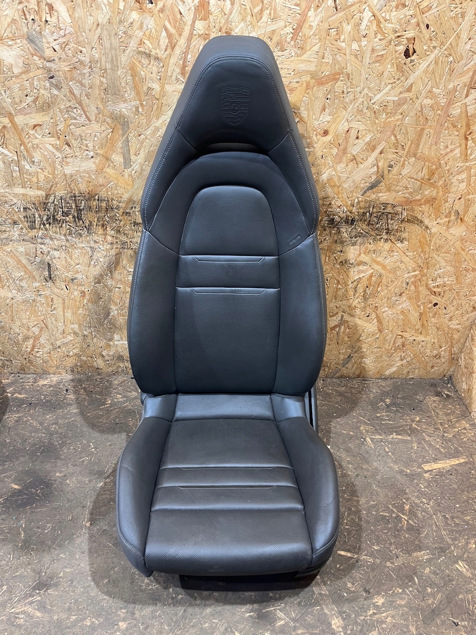 seat support front front left PORSCHE PANAMERA 971 ACHATGRAU 1