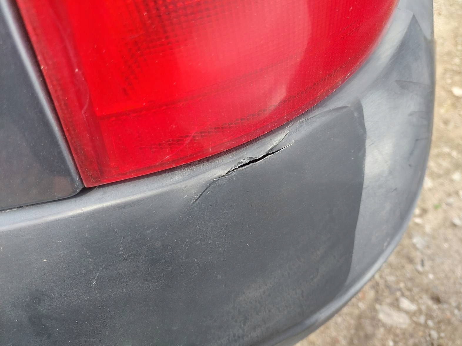 bumper rear part + light right rear part CITROEN C3 and EYTC