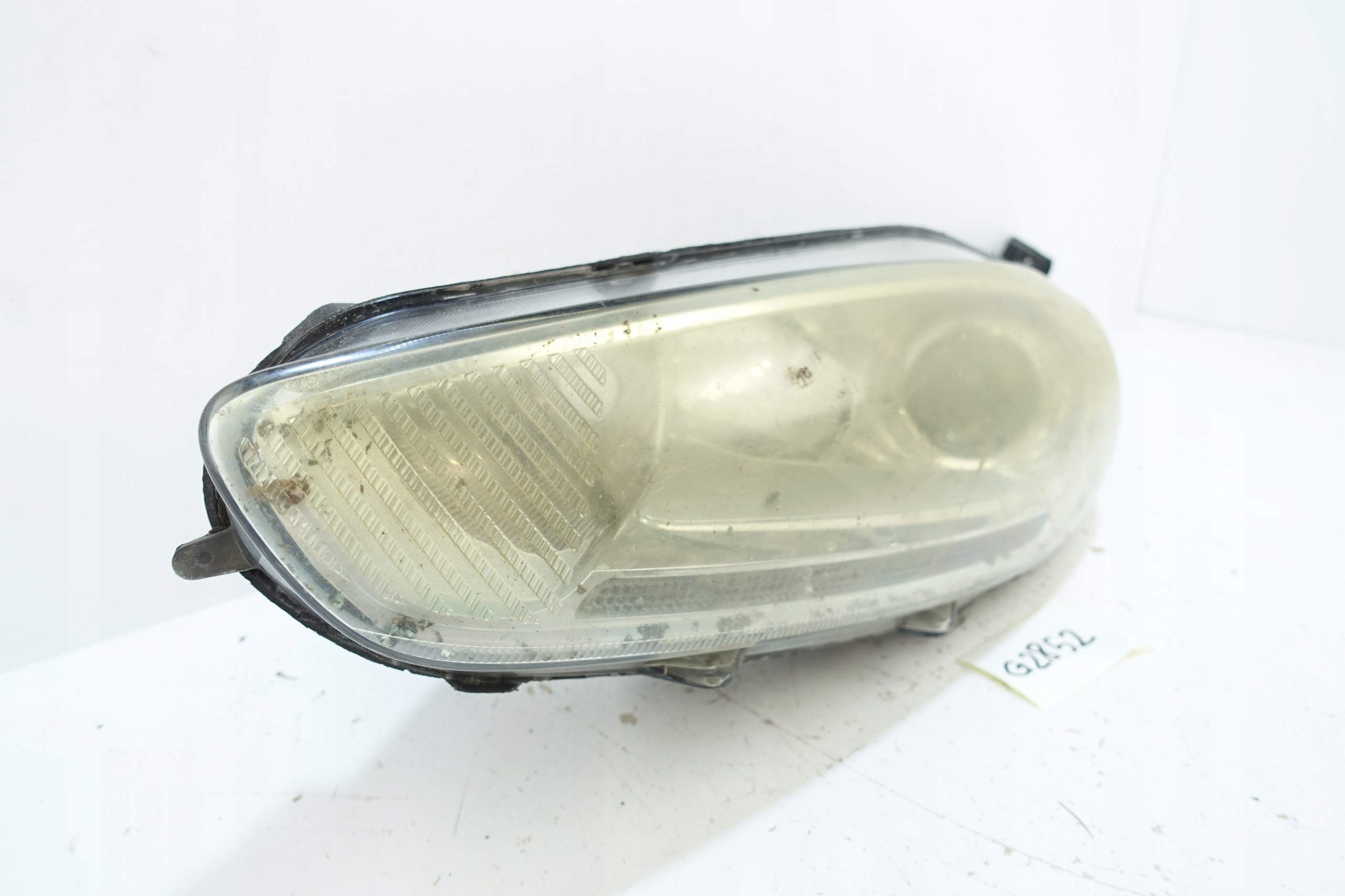 FORD FIESTA MK7 LIFT 2012- light left front left front C1BBB-13W030