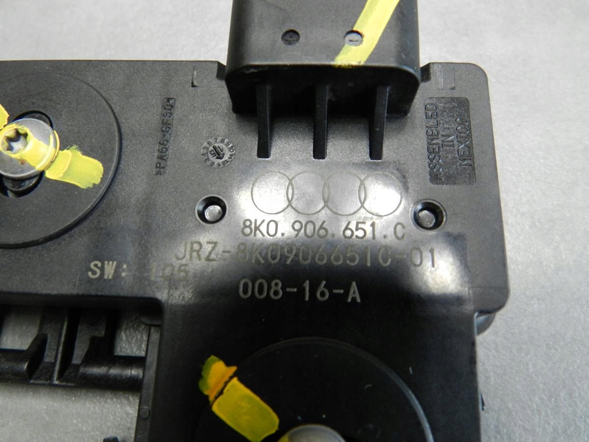 VW GOLF VII snimač razine goriva 8K0906651C