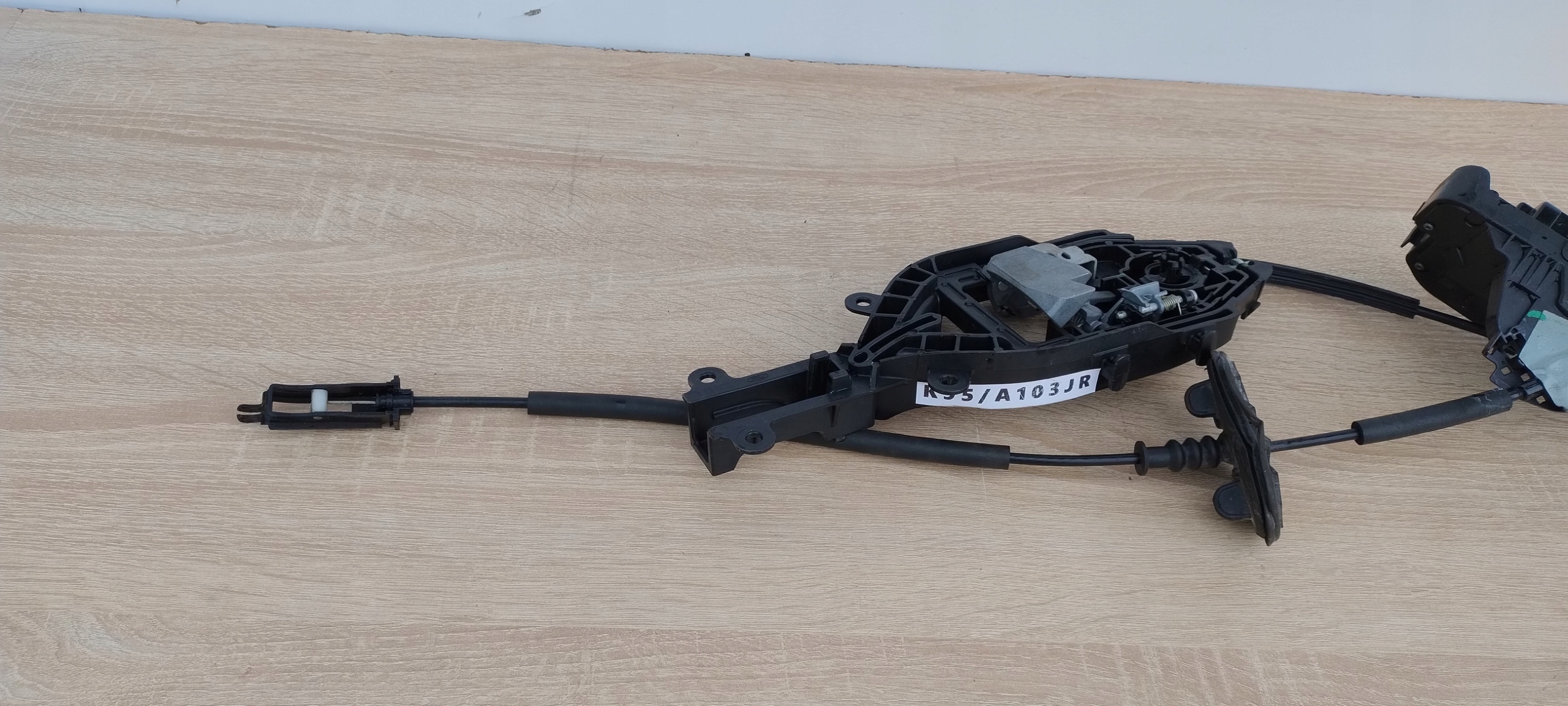 FORD FOCUS MK4 lock door right front + bracket