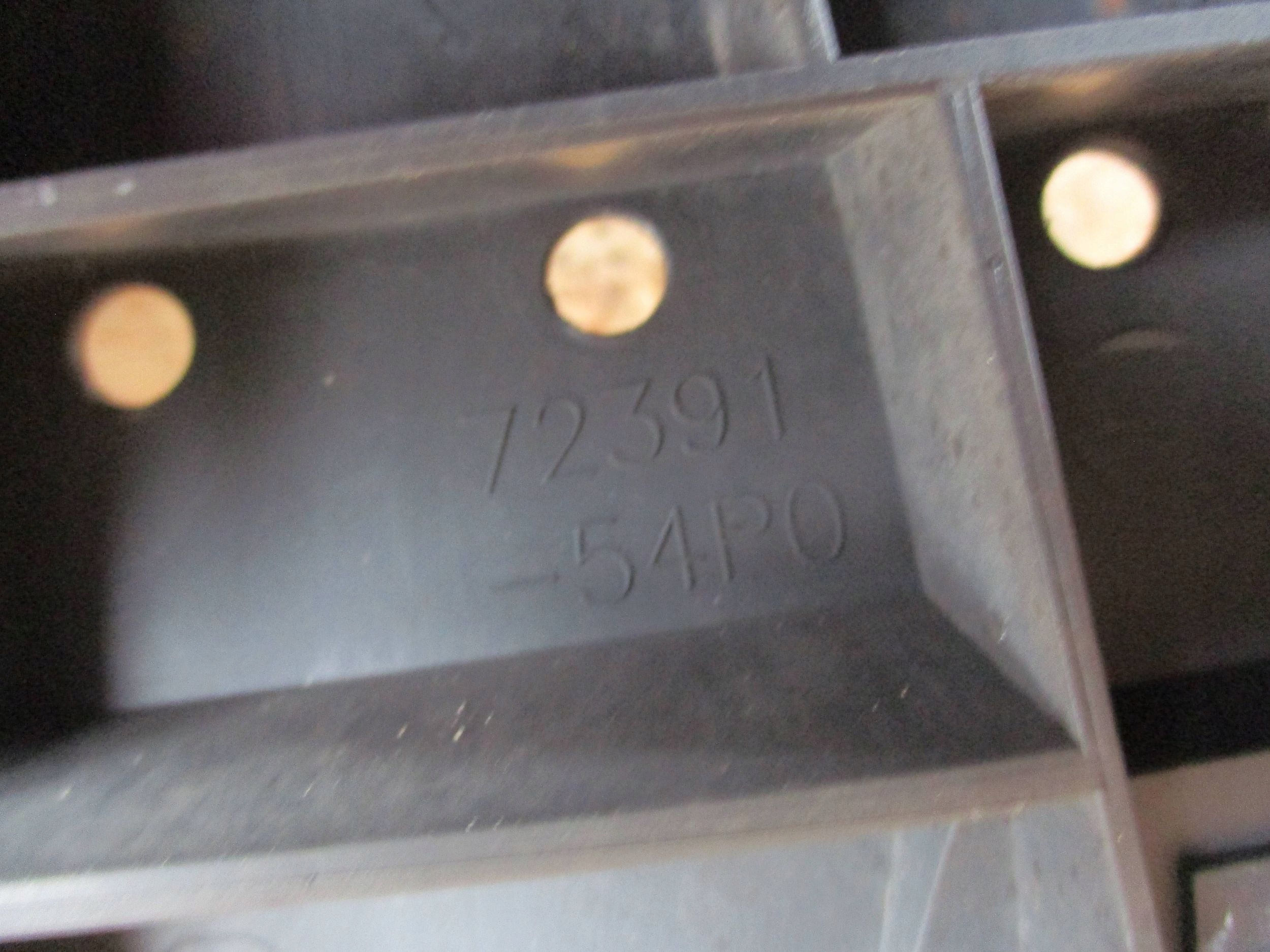 cover below bumper SUZUKI VITATA III 15
