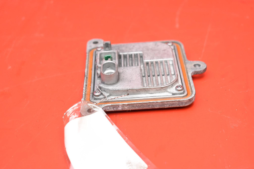 control unit XENON KSEONON right 35XT6-S-D3 A71154400DG FORD FOCUS MK3