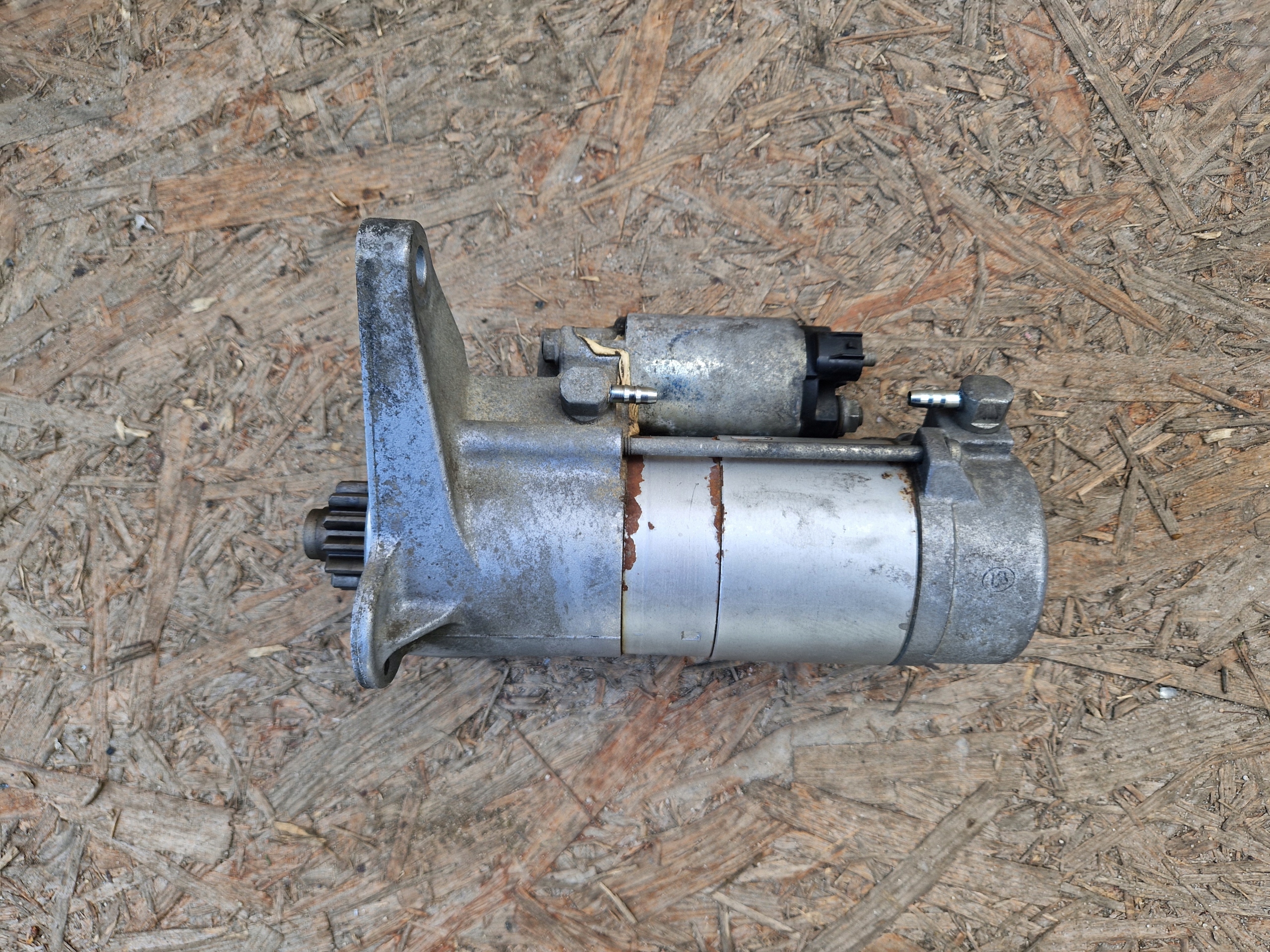 starter LAND ROVER L550 2.0D GJ32-11001-AD
