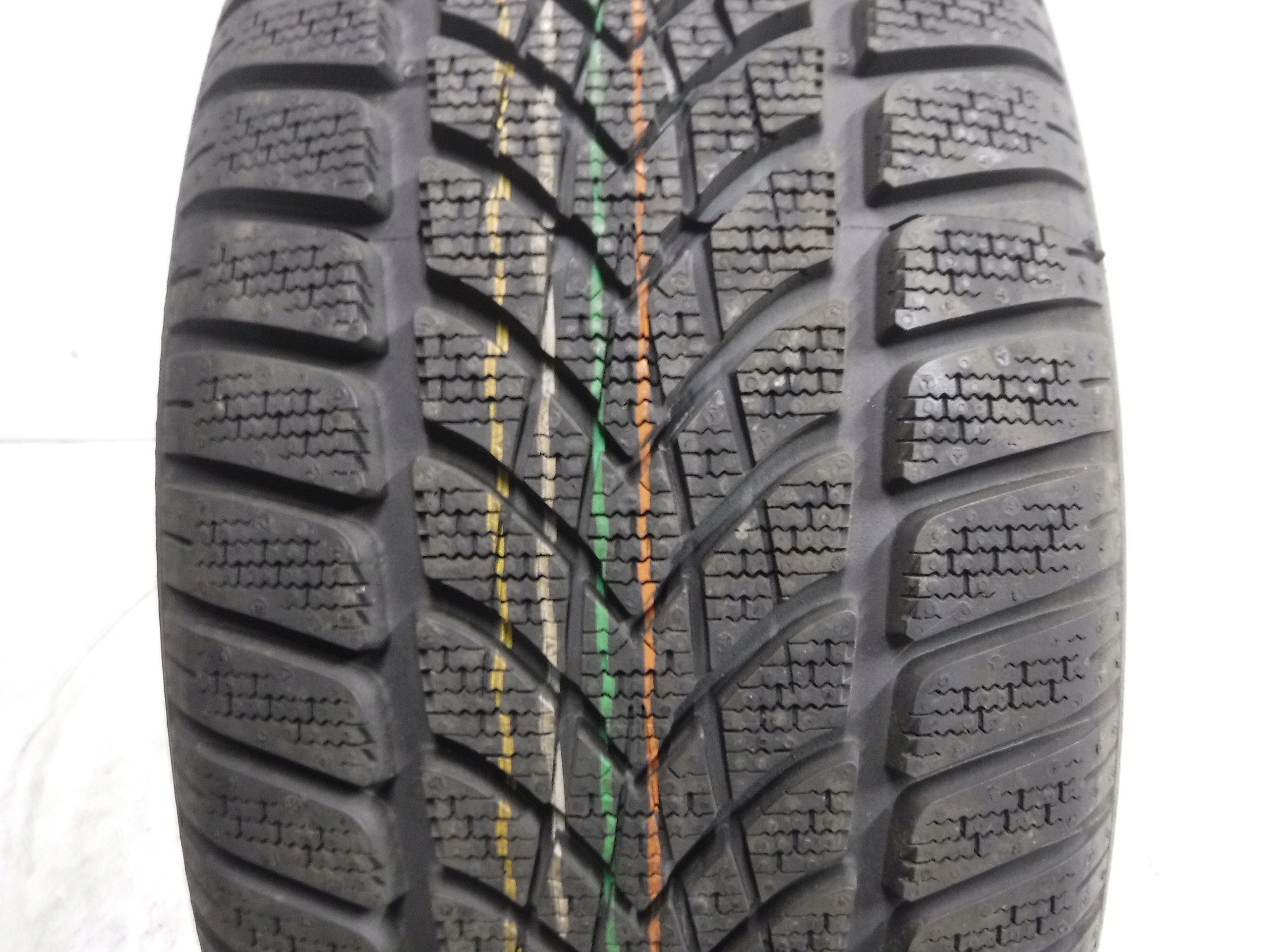 OPONA ZIMOWA DUNLOP SP WINTER SPORT 4D 225/45/17 91H MO M+S Model SP Winter Sport 4D