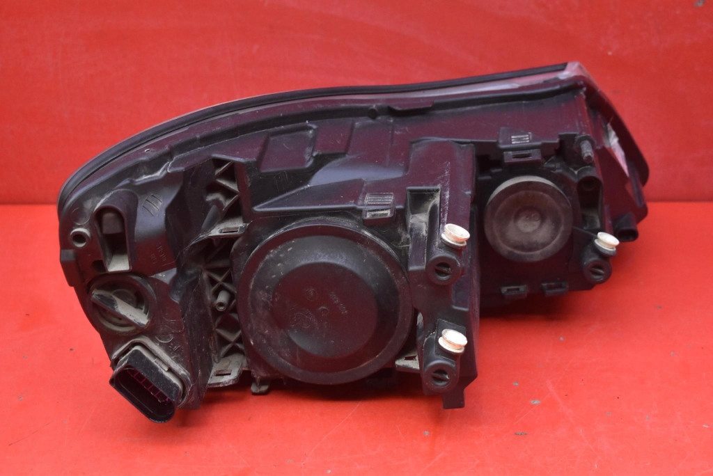 REFLEKTOR left light front lens EU 1Z1941017S SKODA OCTAVIA 2 II 08-13