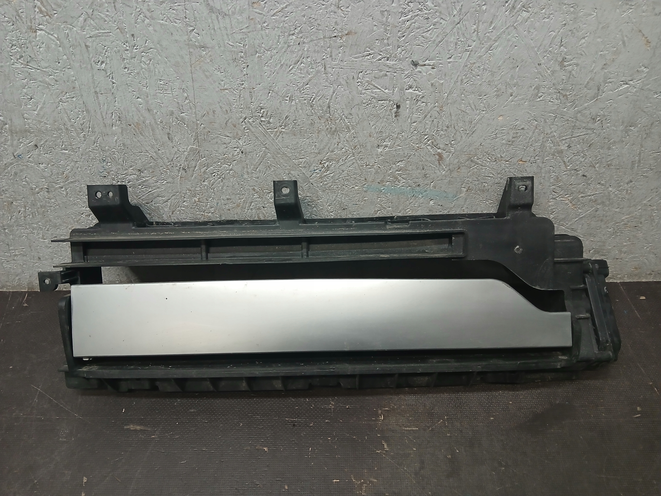 support panel for radiators blinds air line left HYUNDAI IONIQ V 5 86980-GI000