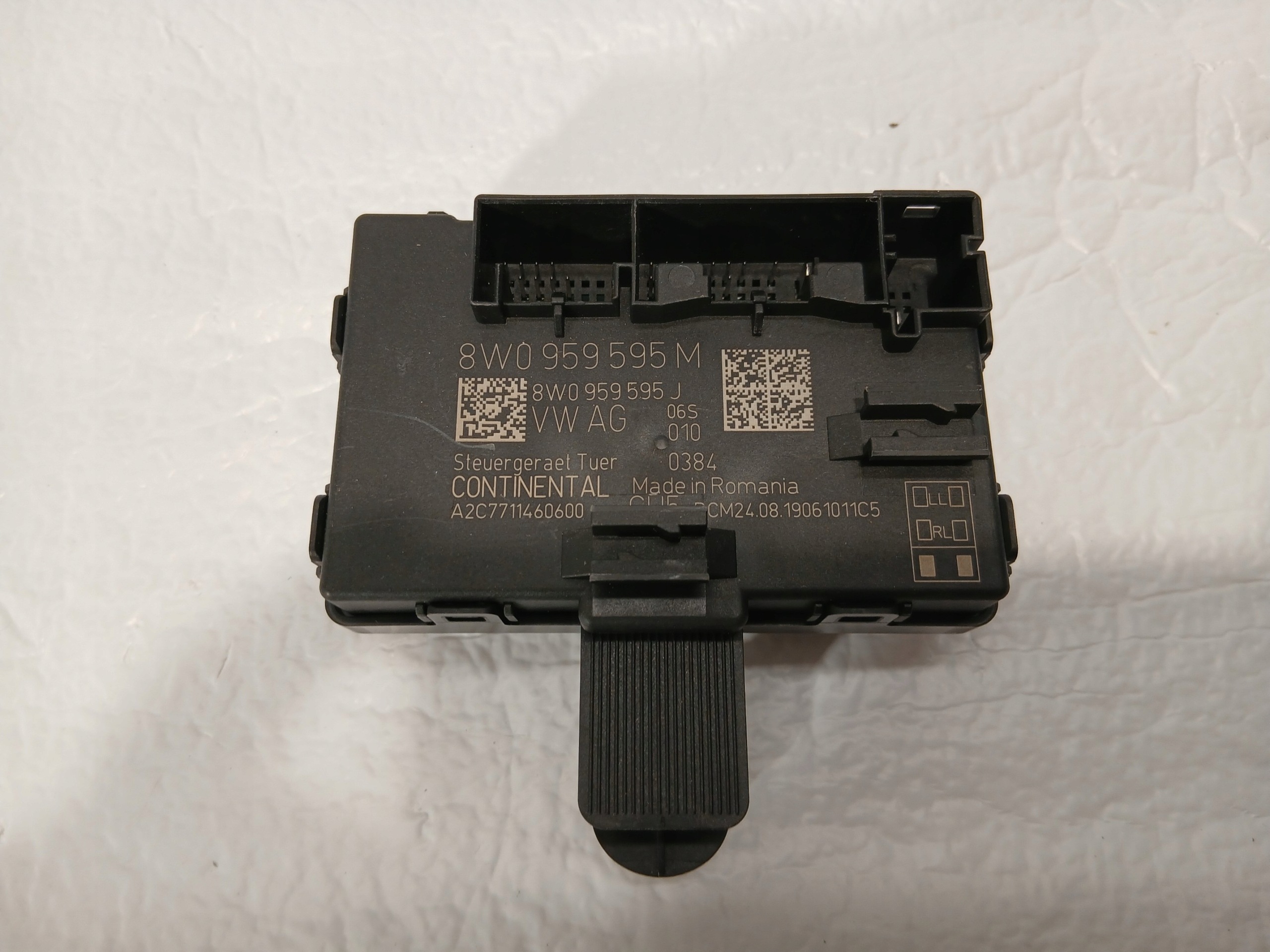 AUDI A4 B9 LIFT module control unit door rear part 8W0959595M