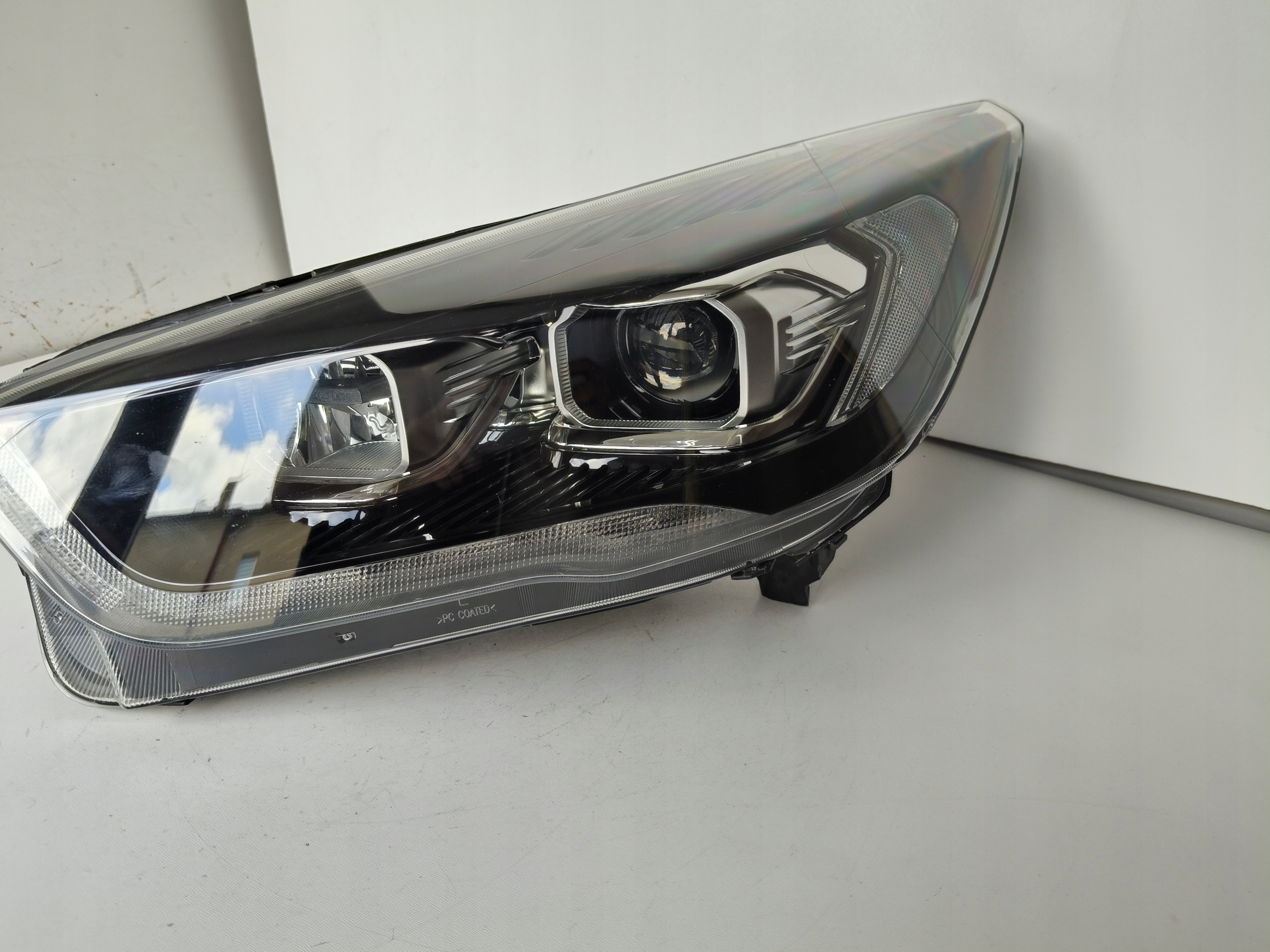 light left REFLEKTOR FORD KUGA MK2 16- LIFT XENON LED positioning CIEMNY