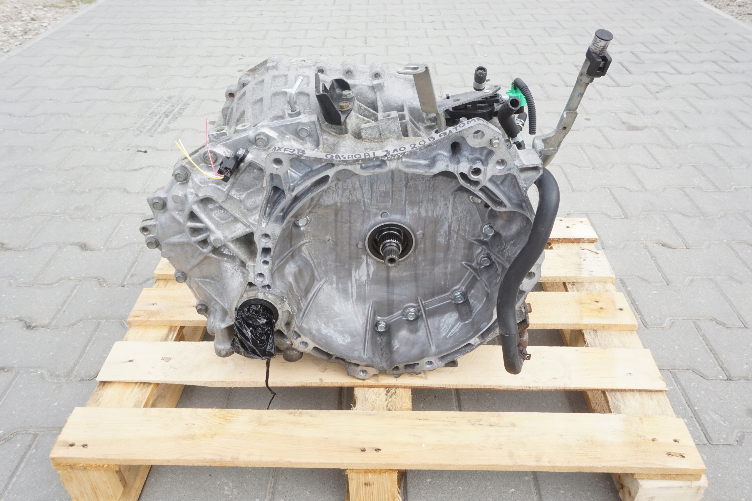 NISSAN QASHQAI J10 КОРОБКА BIEGOW 2.0 16Vxf2b