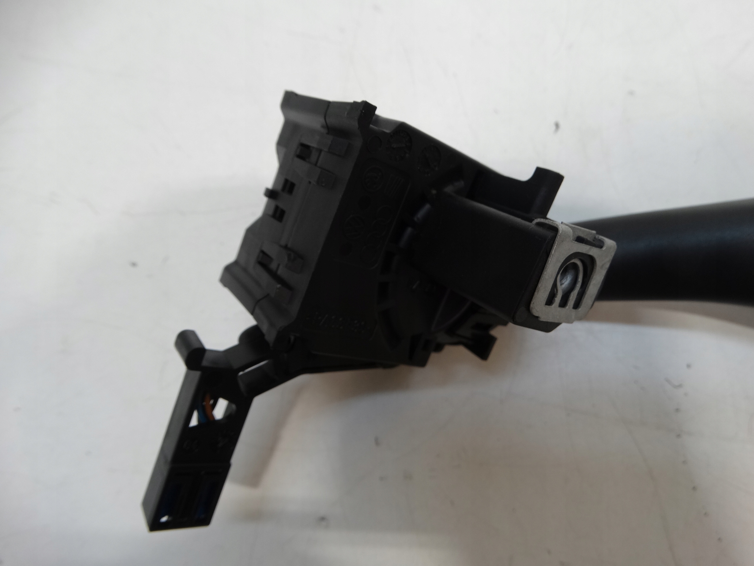 DEVIO TERGICRISTALLO TERGI SKODA OCTAVIA II 1K0953519