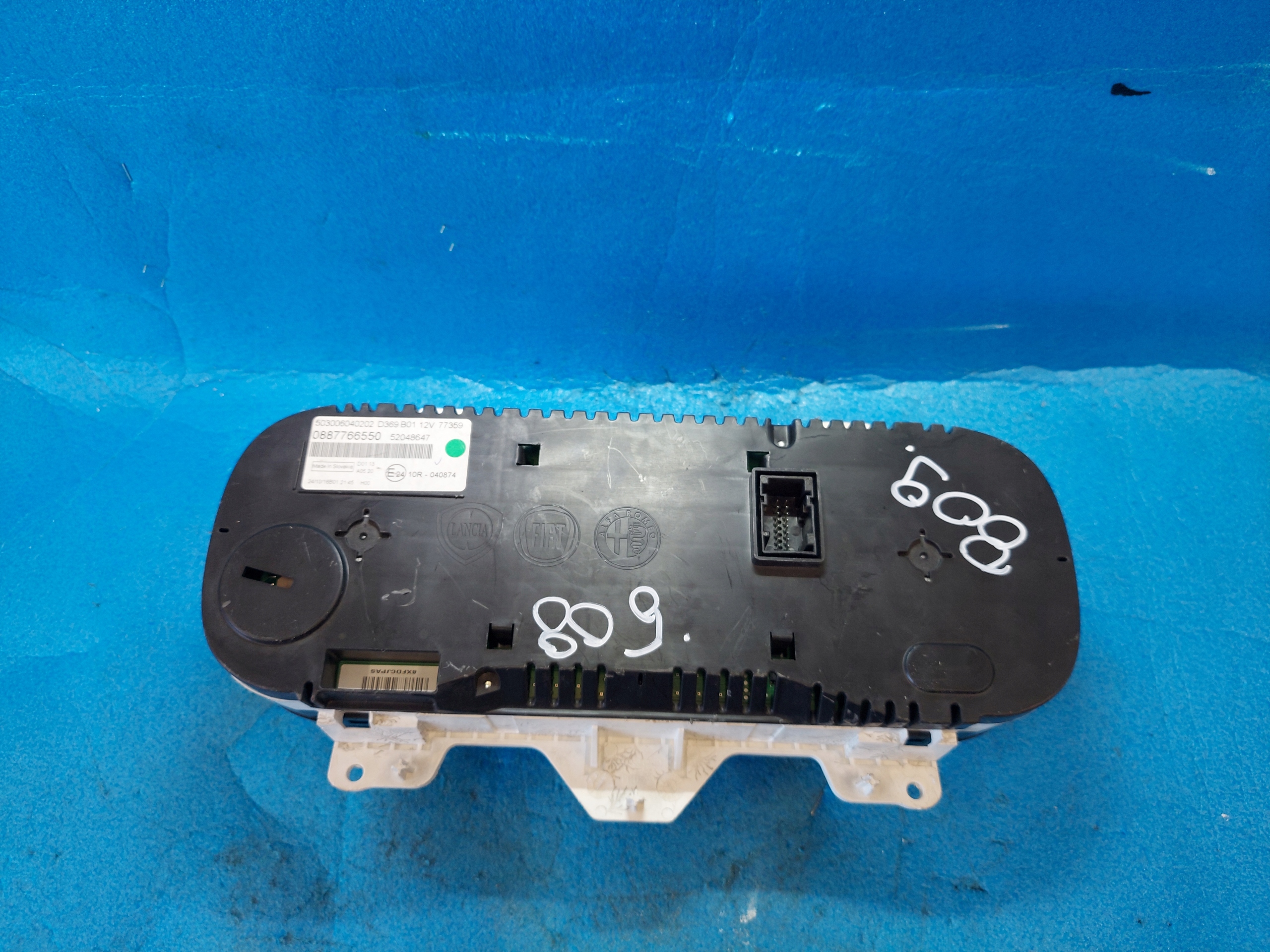 budíky hodiny PANDA III 1.2 B 0887766550