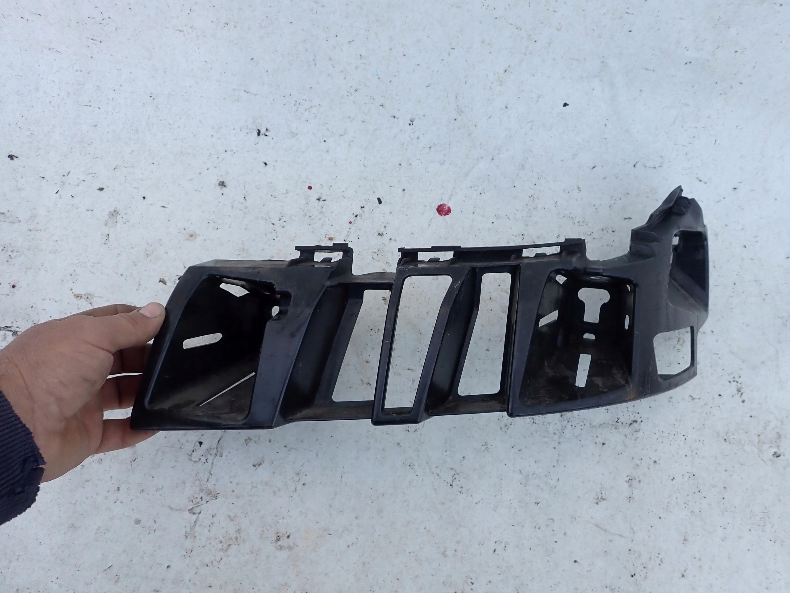MERCEDES S KLASA W222 bumper bracket left rear part