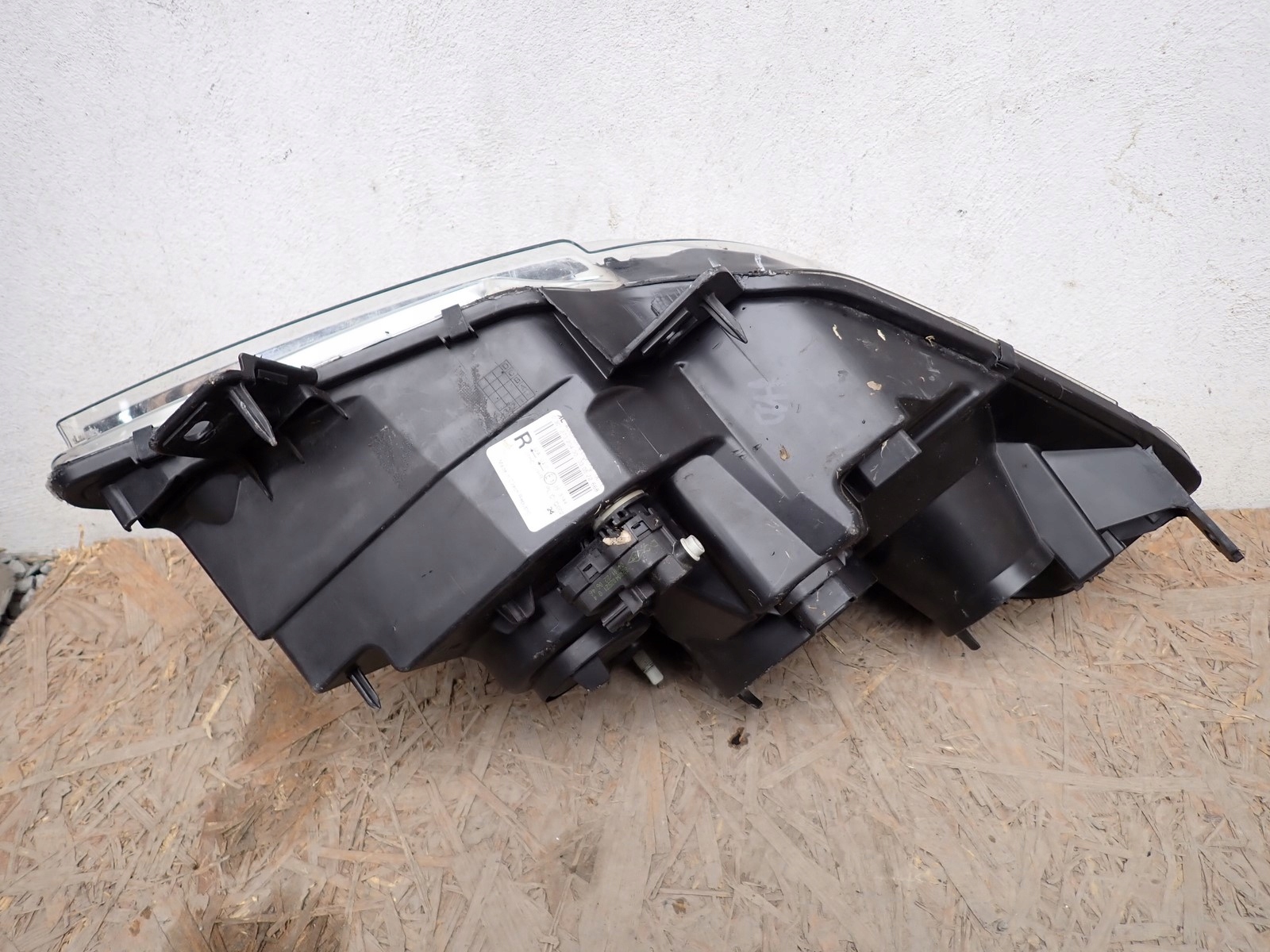 light right REFLEKTOR right NISSAN NV400 X62 2011