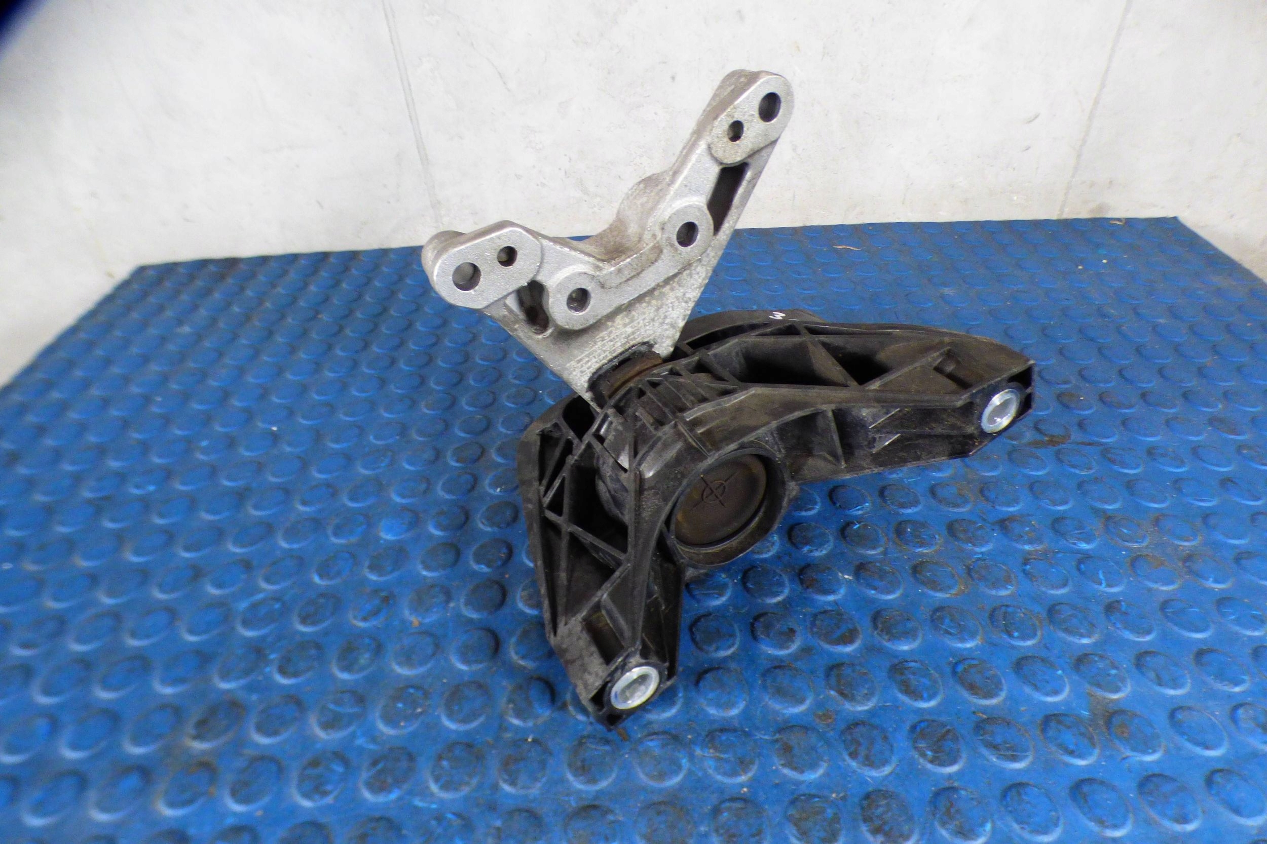 Peugeot 308 T9 II 1.2 THP engine mount EB2PT st.BDB