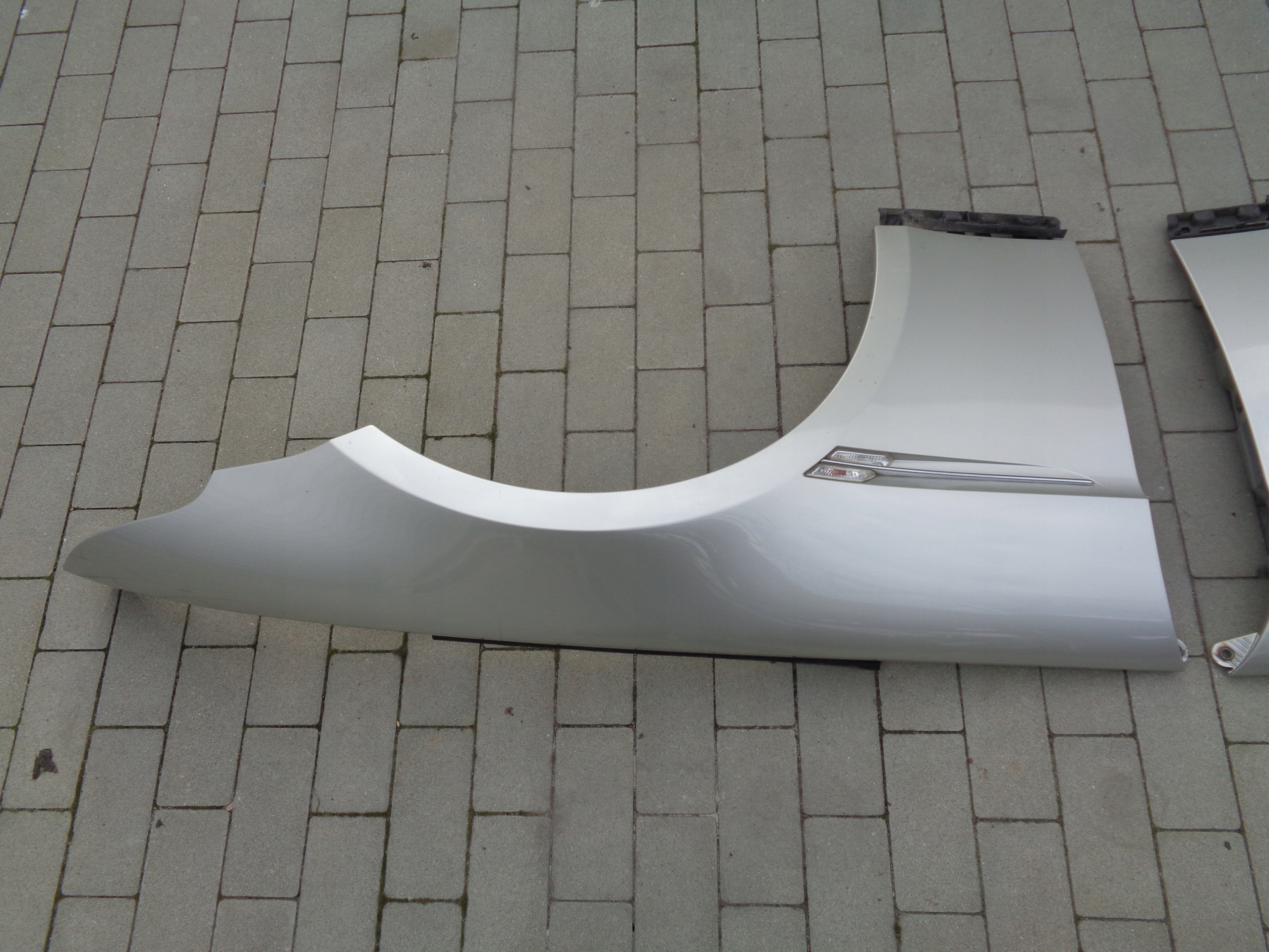 fender front left BMW 6 E63 mineral-silber
