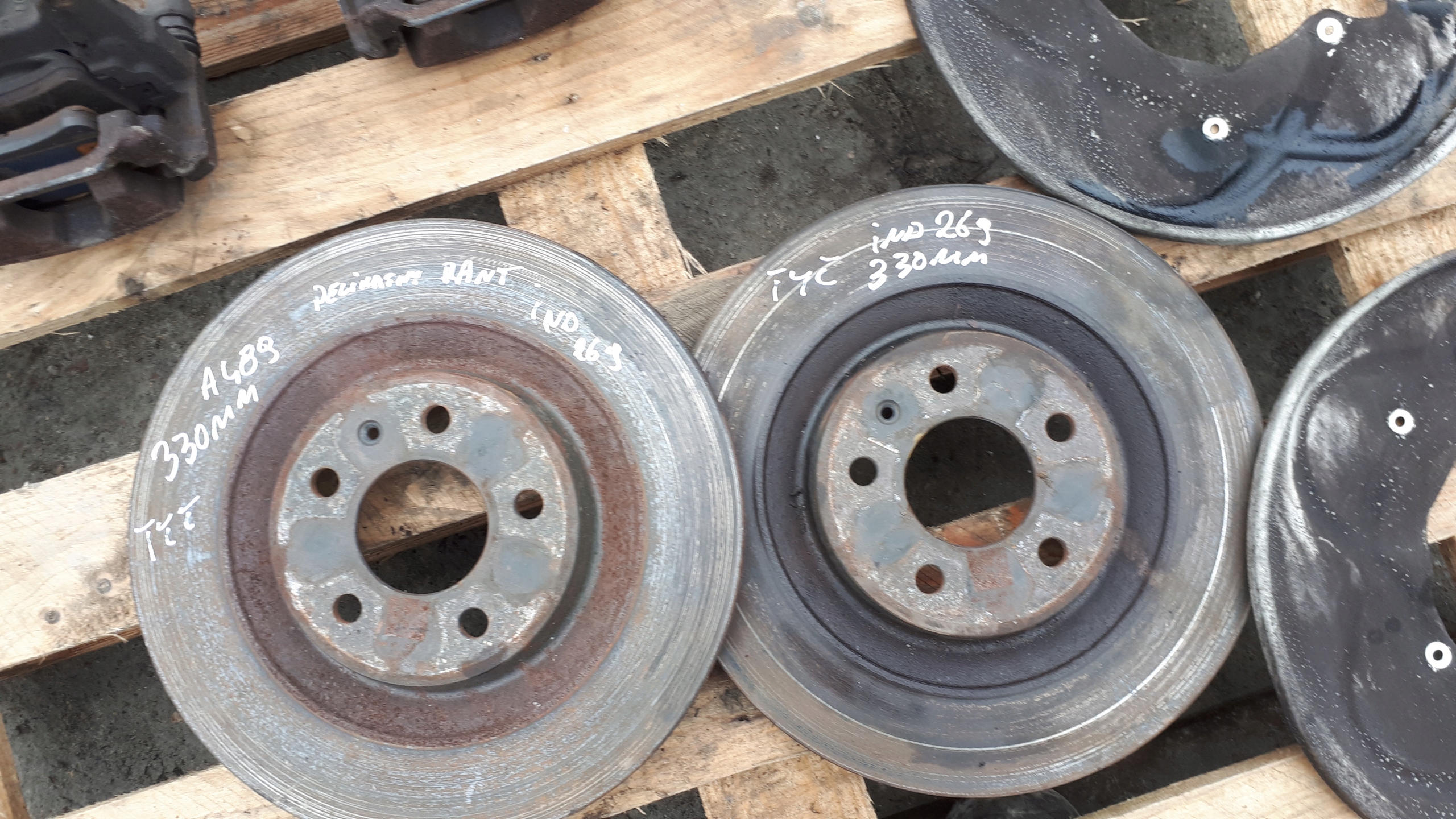 A4 B9 8W caliper brake discs rear part 330 MM A5 8W