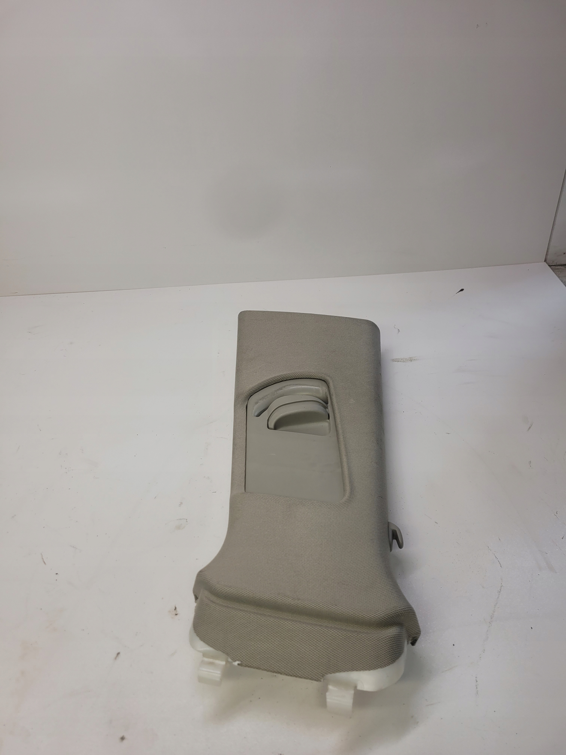 cover SLUPKA B left AUDI Q5 8R 8R0867243B