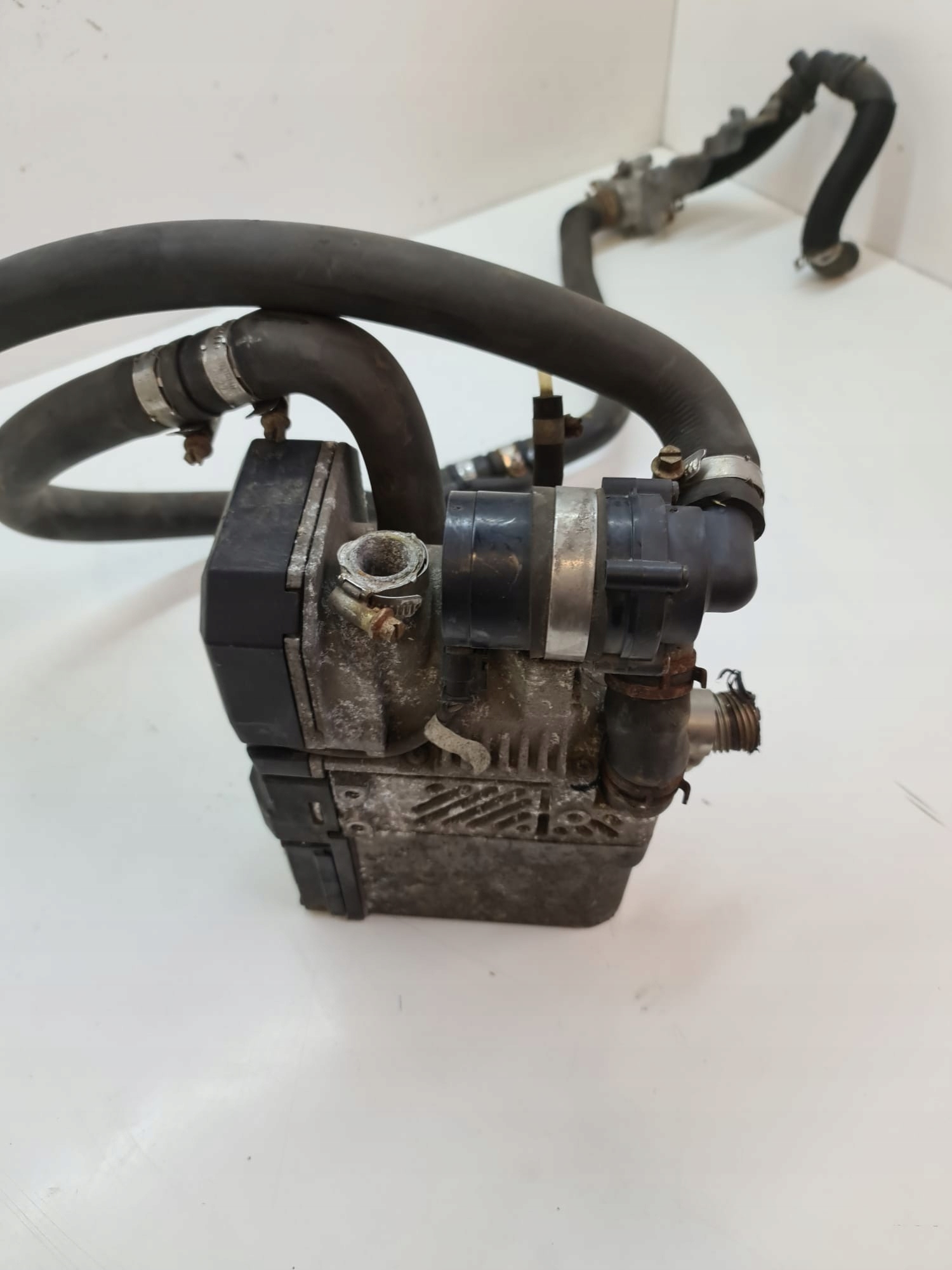 WEBASTO OGRZEWANIE POSTOJOWE 66724C 12V Typ samochodu Samochody dostawcze Samochody osobowe