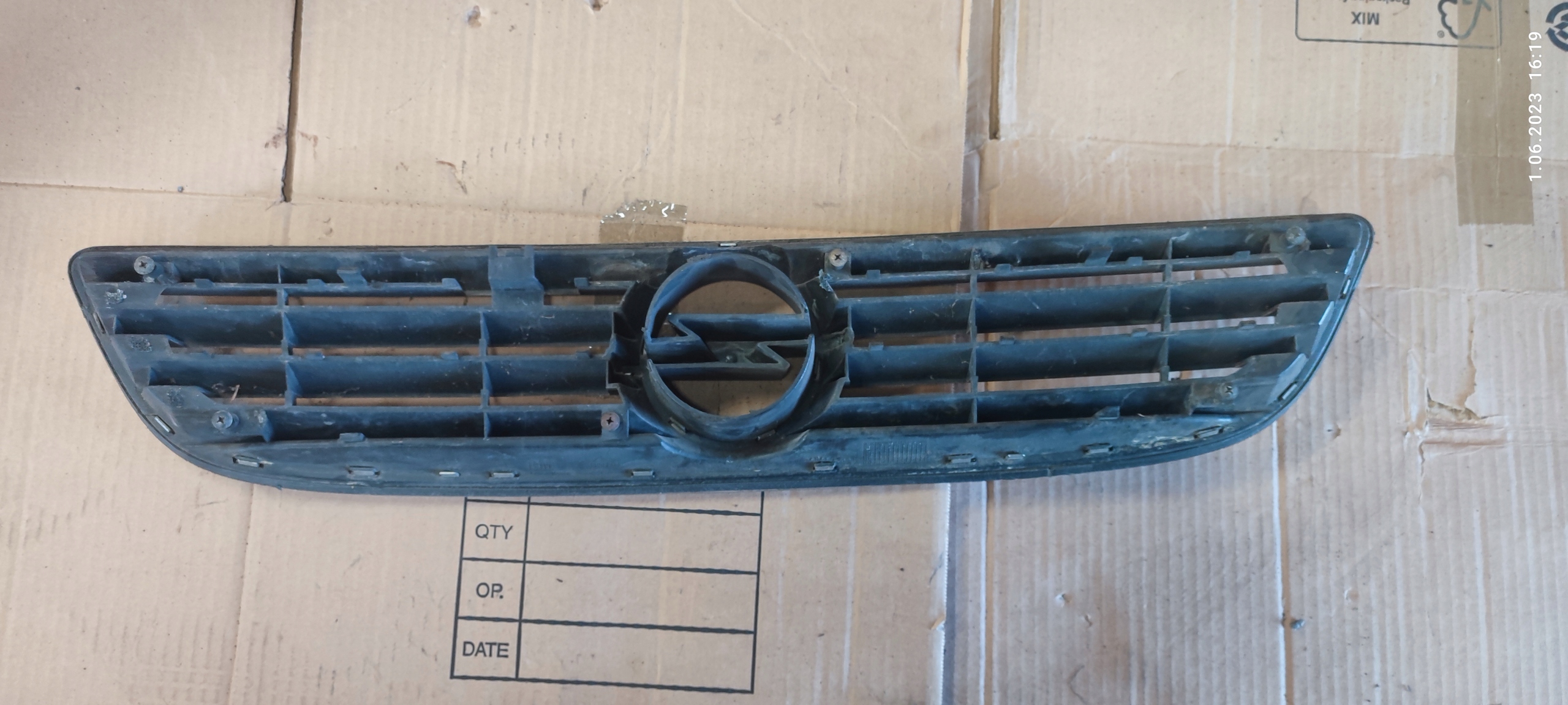 OPEL ZAFIRA A grill grill grille radiator CHROM