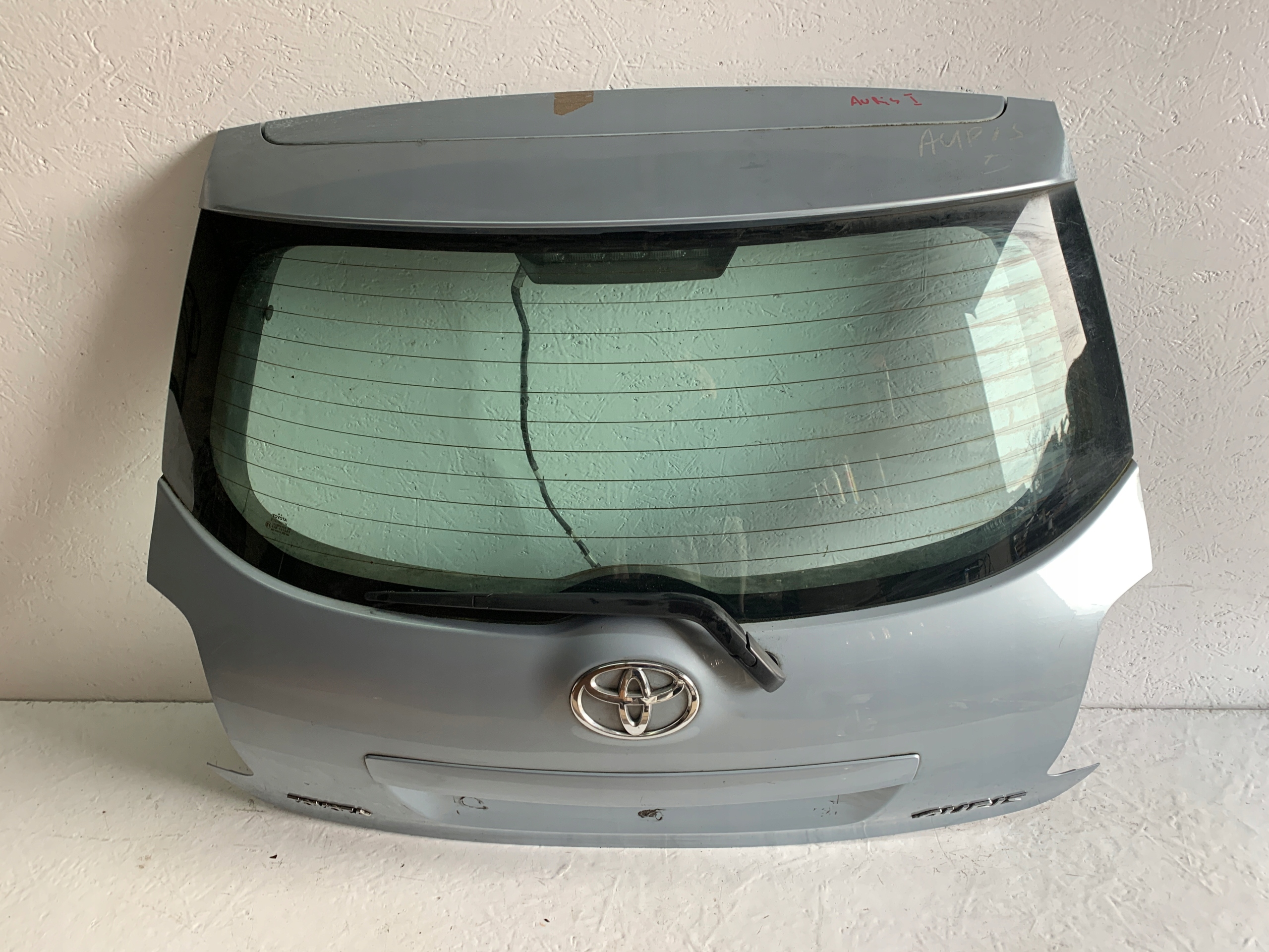 KLAPA BAGAŻNIKA TOYOTA AURIS I 06-12 8S1